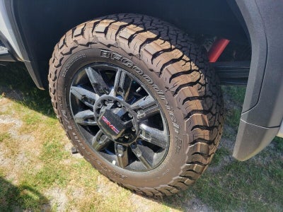 2026 GMC Sierra 2500 HD Crew Cab Standard Box 4-Wheel Drive AT4
