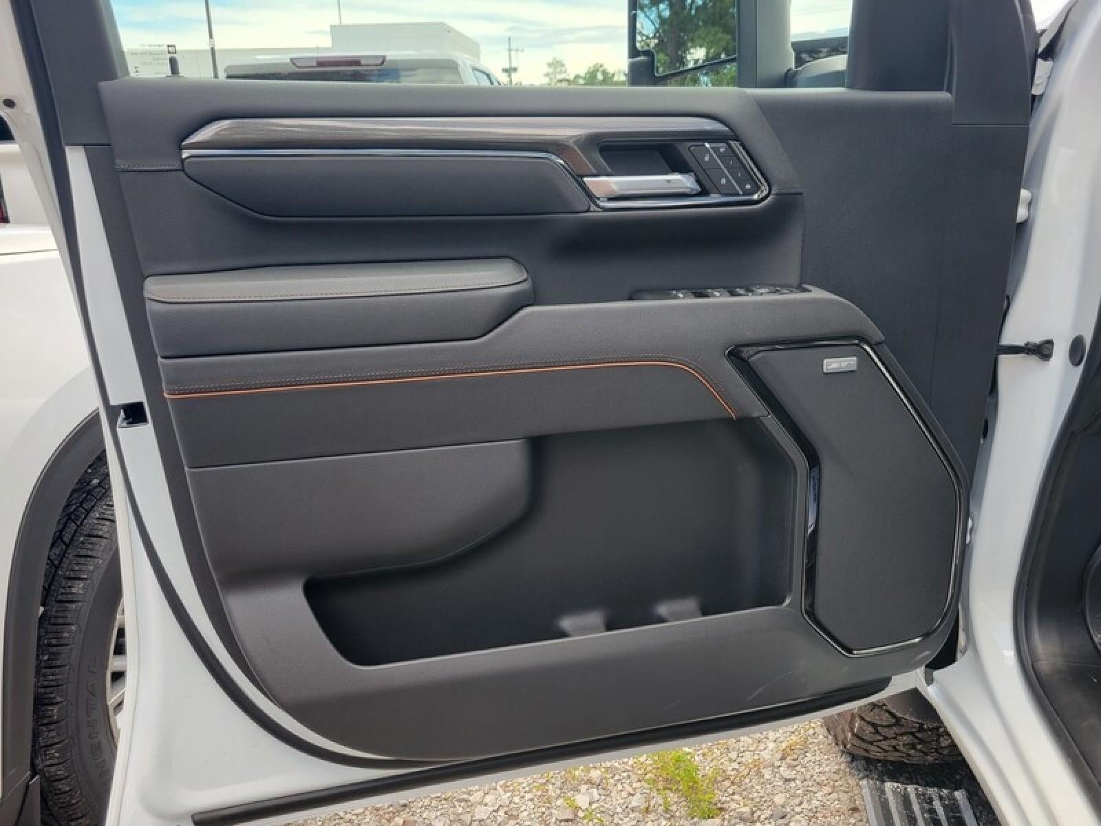 2026 GMC Sierra 2500 HD Crew Cab Standard Box 4-Wheel Drive AT4