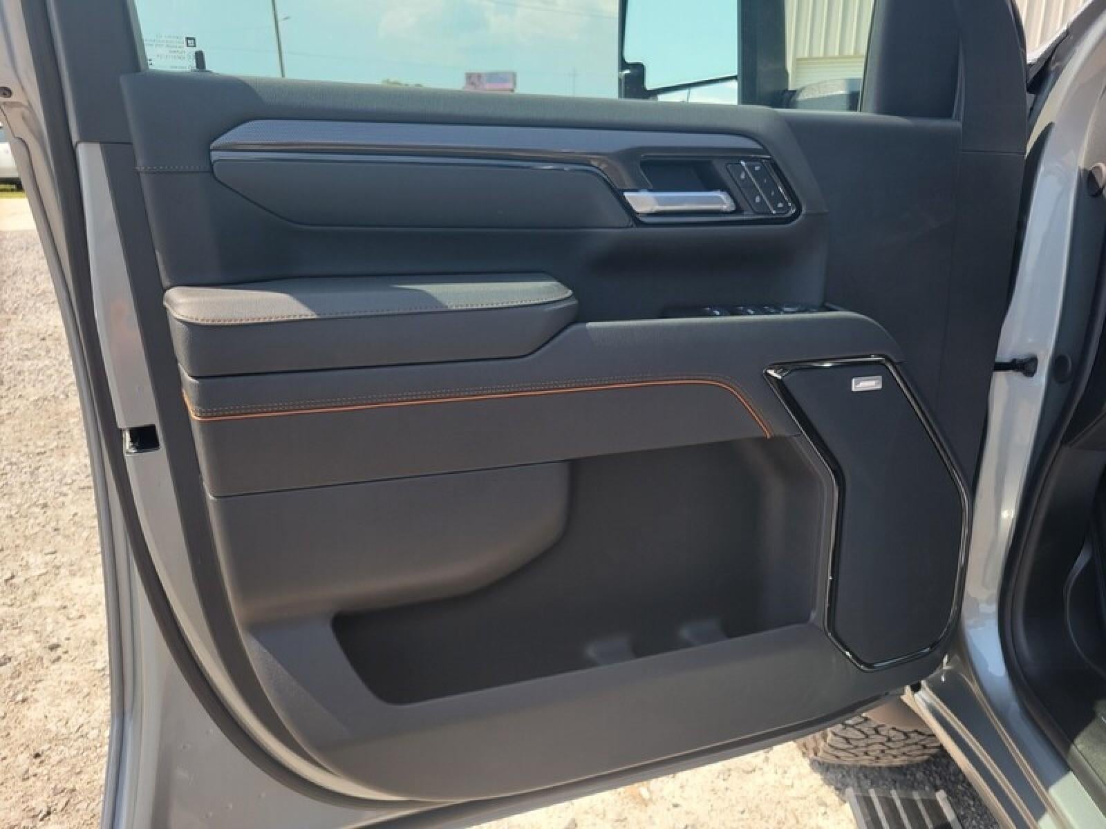 2026 GMC Sierra 2500 HD Crew Cab Standard Box 4-Wheel Drive AT4