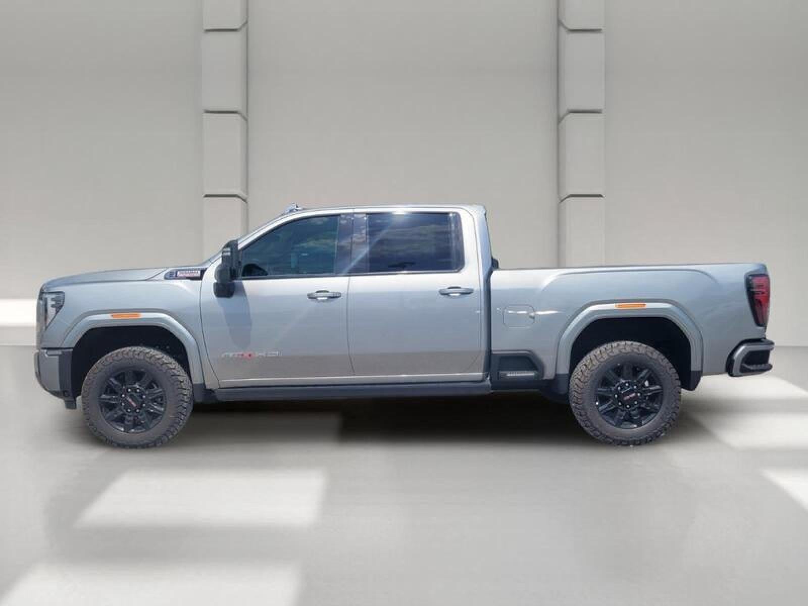 2026 GMC Sierra 2500 HD Crew Cab Standard Box 4-Wheel Drive AT4
