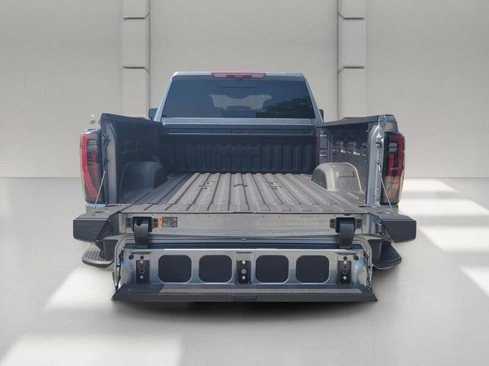 2026 GMC Sierra 2500 HD Crew Cab Standard Box 4-Wheel Drive AT4