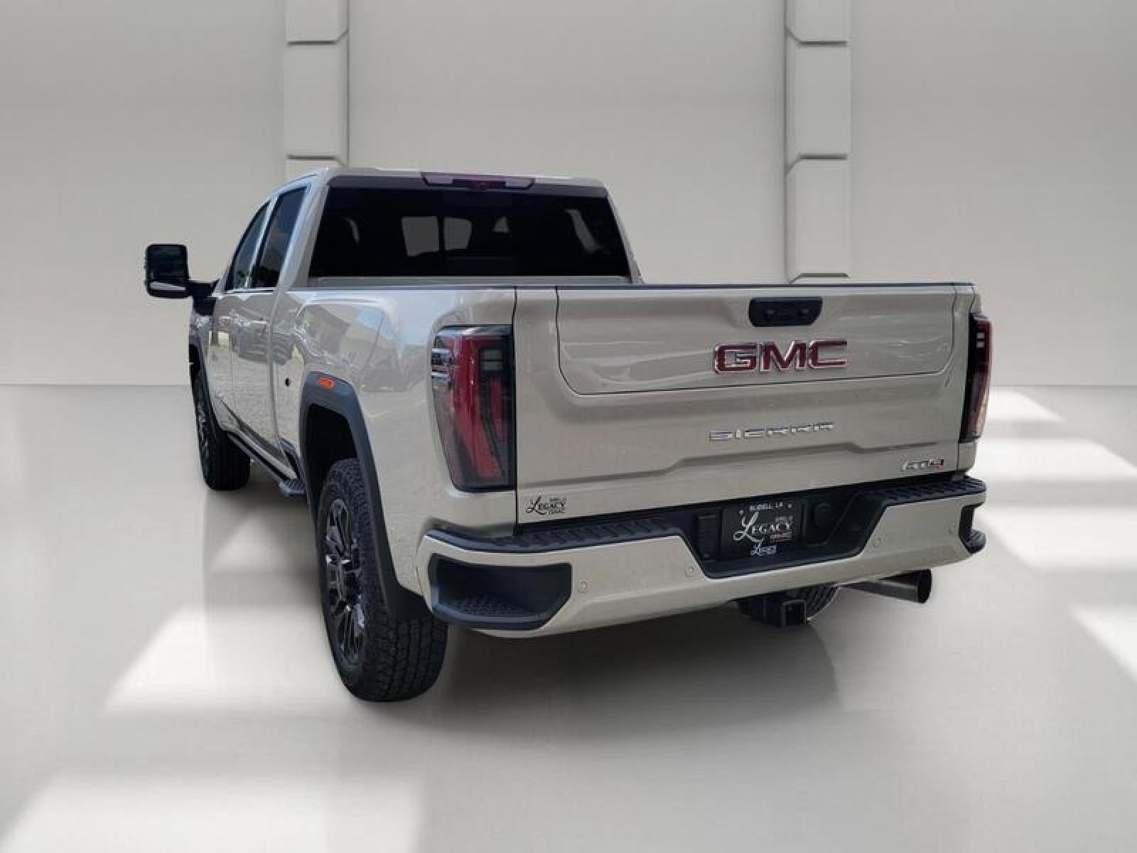 2026 GMC Sierra 2500 HD Crew Cab Standard Box 4-Wheel Drive AT4