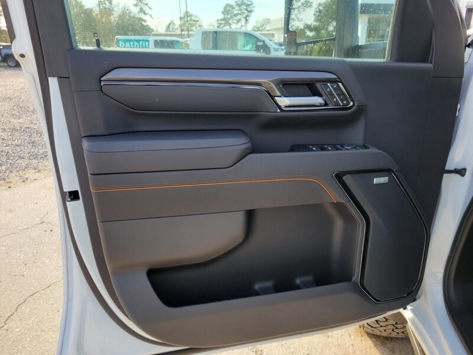 2026 GMC Sierra 2500 HD Crew Cab Standard Box 4-Wheel Drive AT4