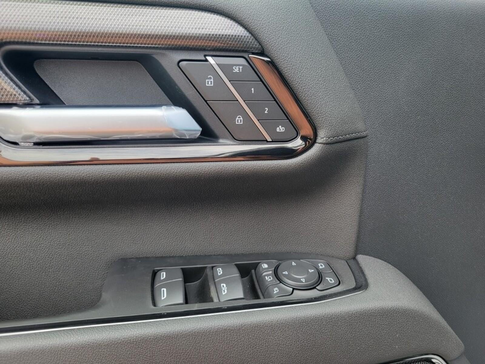 2026 GMC Sierra 2500 HD Crew Cab Standard Box 4-Wheel Drive AT4