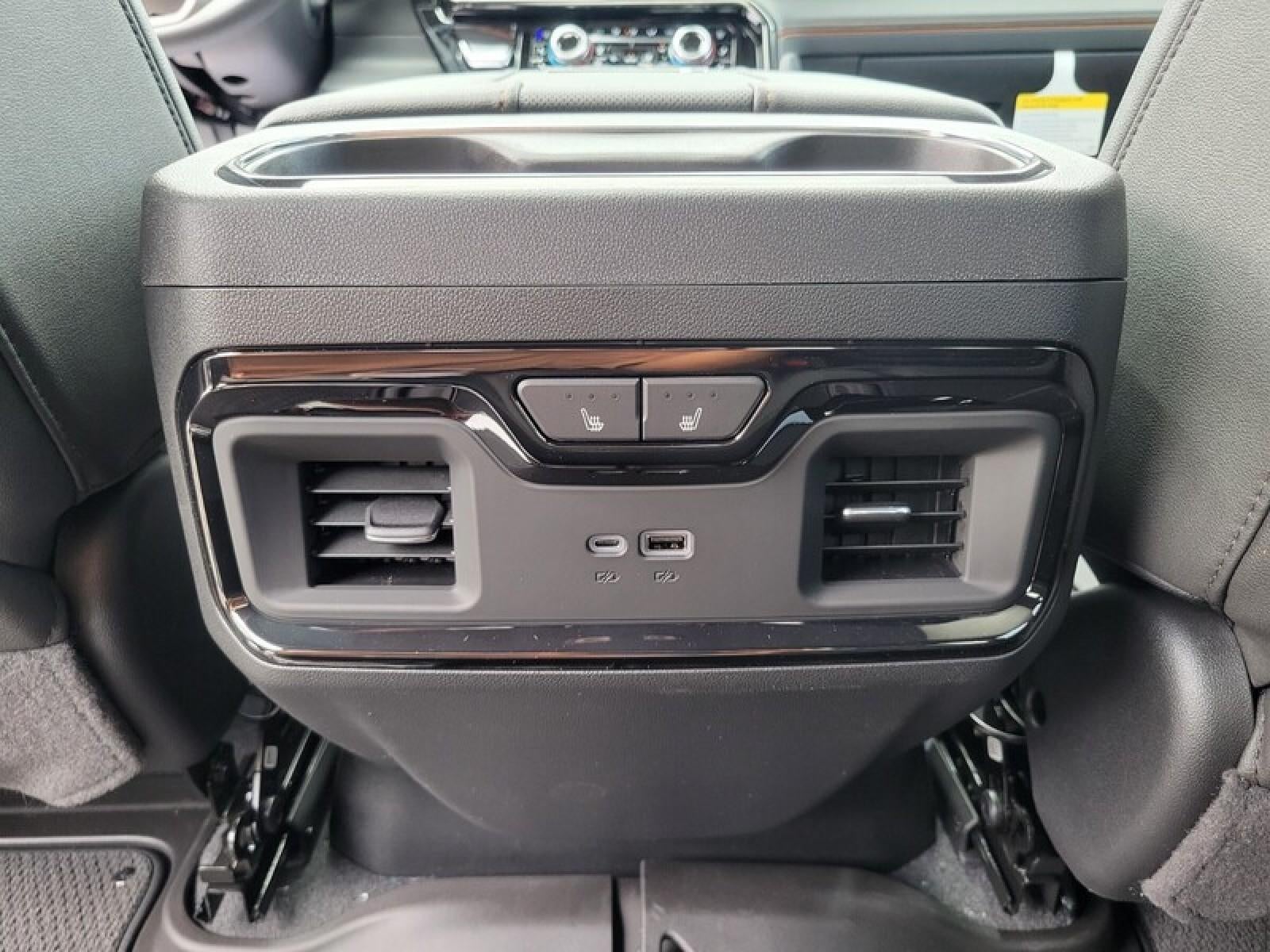 2026 GMC Sierra 2500 HD Crew Cab Standard Box 4-Wheel Drive AT4