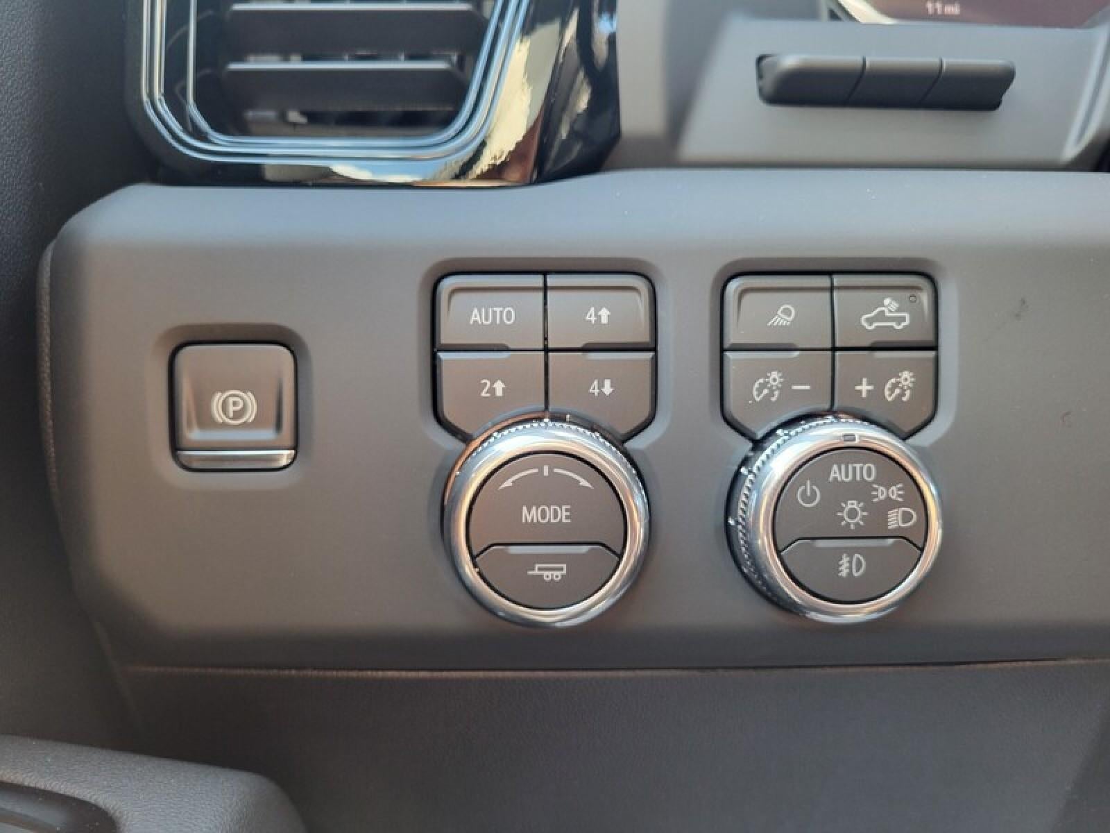 2026 GMC Sierra 2500 HD Crew Cab Standard Box 4-Wheel Drive AT4