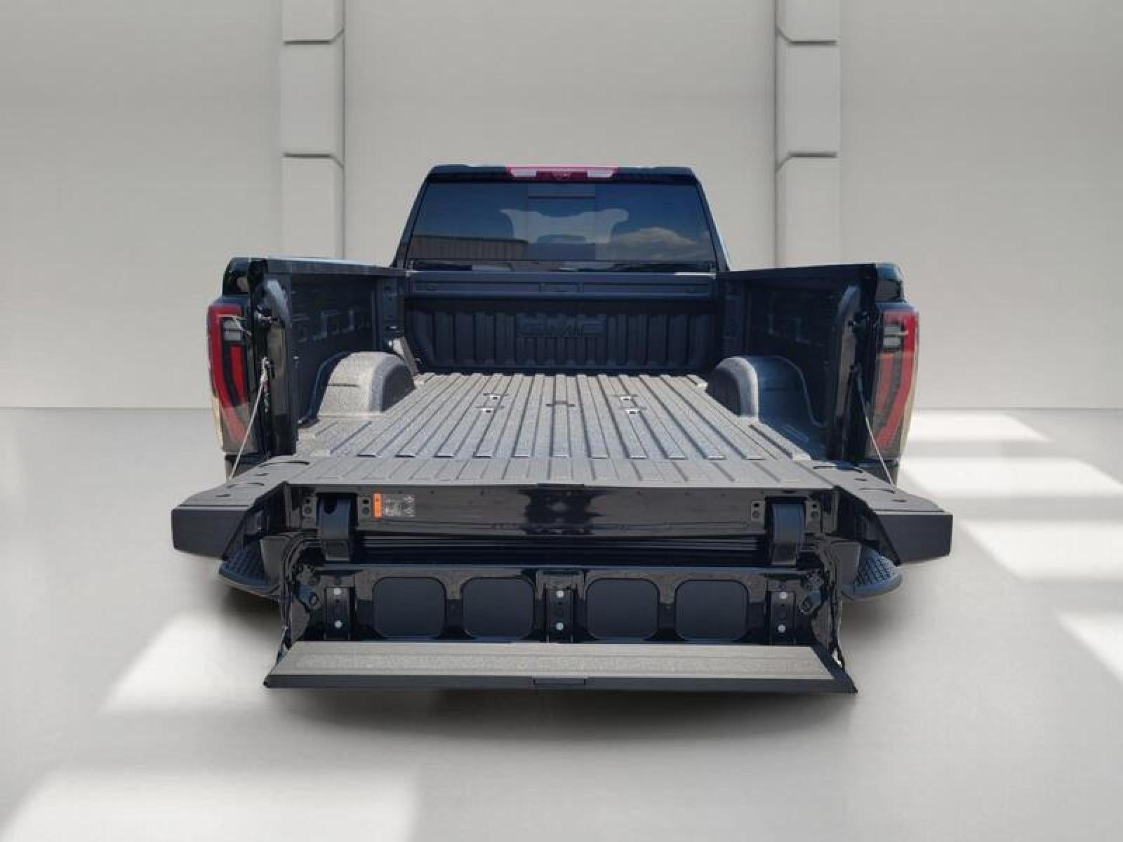 2026 GMC Sierra 2500 HD Crew Cab Standard Box 4-Wheel Drive AT4