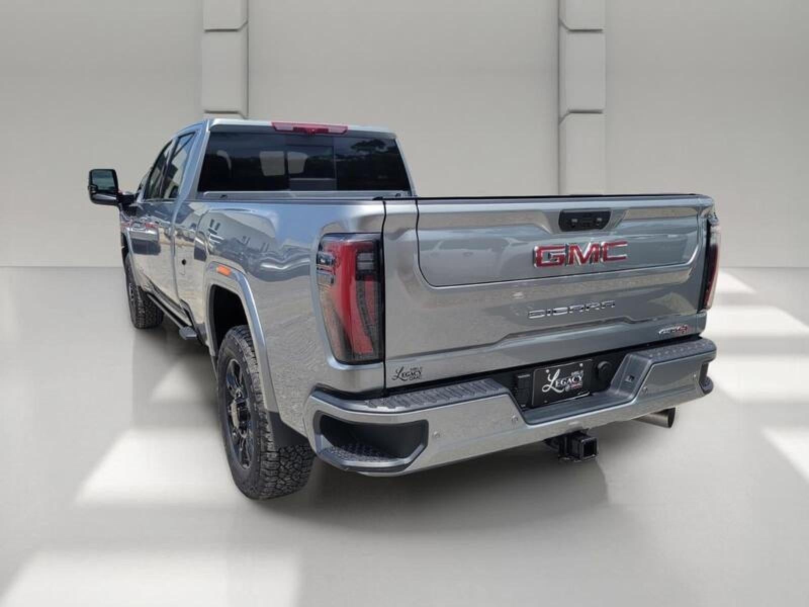 2026 GMC Sierra 2500 HD Crew Cab Long Box 4-Wheel Drive AT4