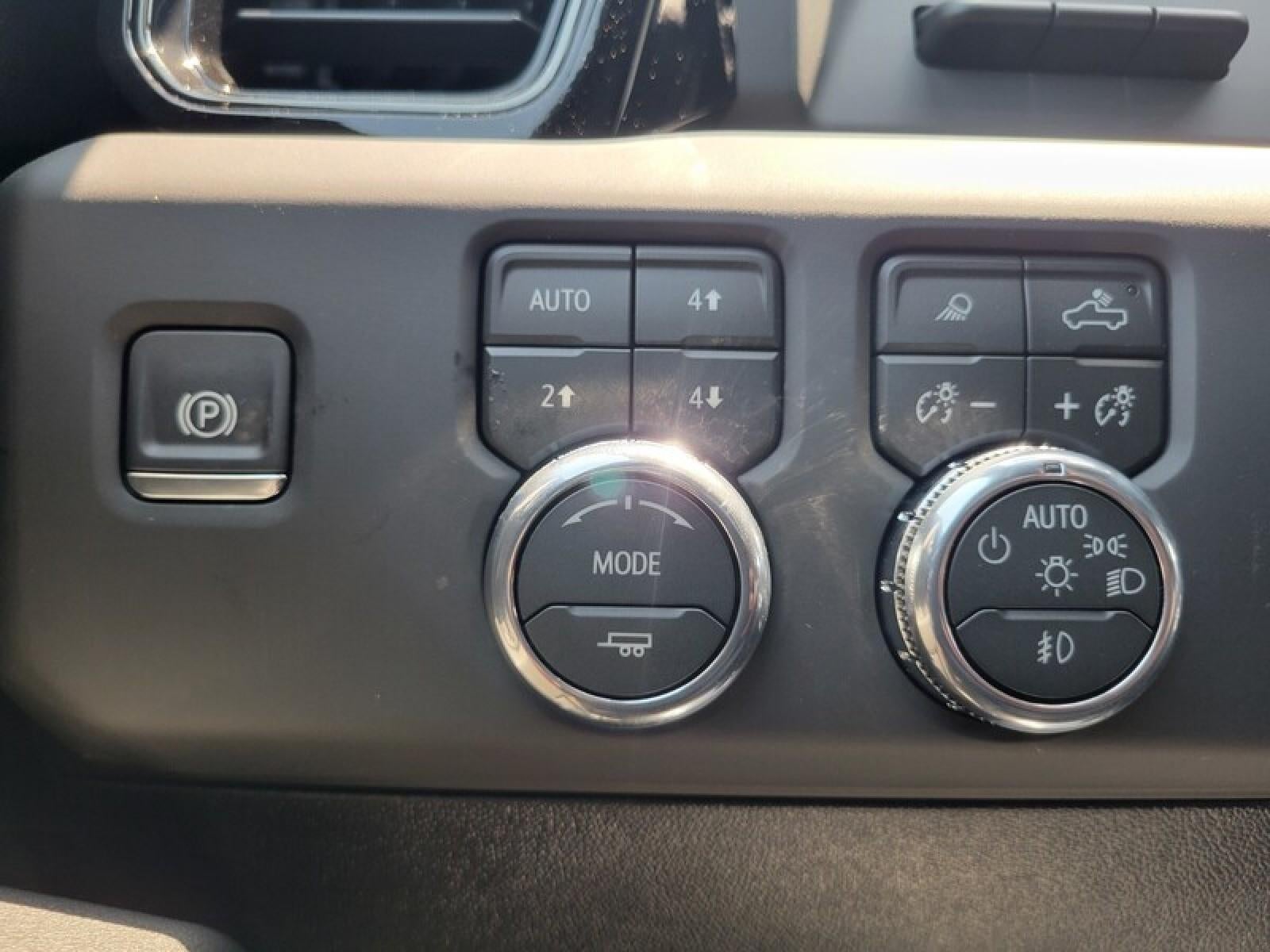 2026 GMC Sierra 2500 HD Crew Cab Standard Box 4-Wheel Drive AT4