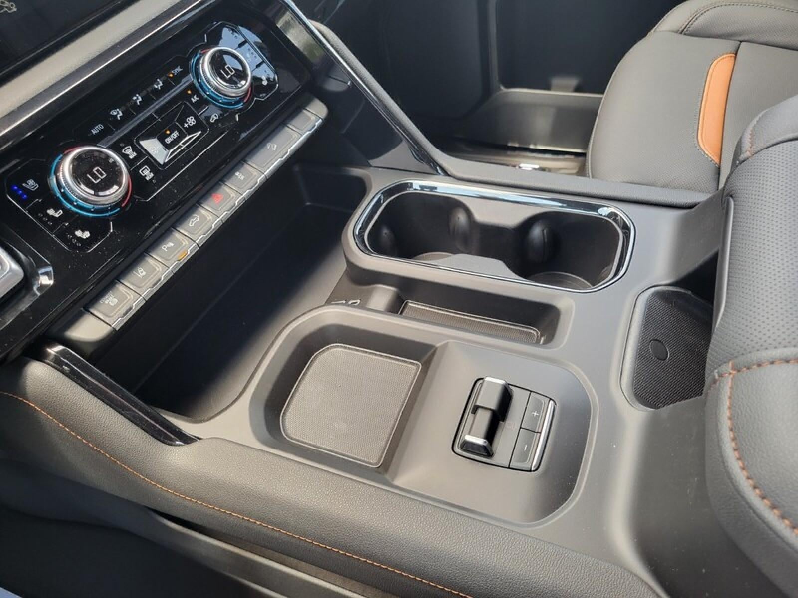 2026 GMC Sierra 2500 HD Crew Cab Standard Box 4-Wheel Drive AT4