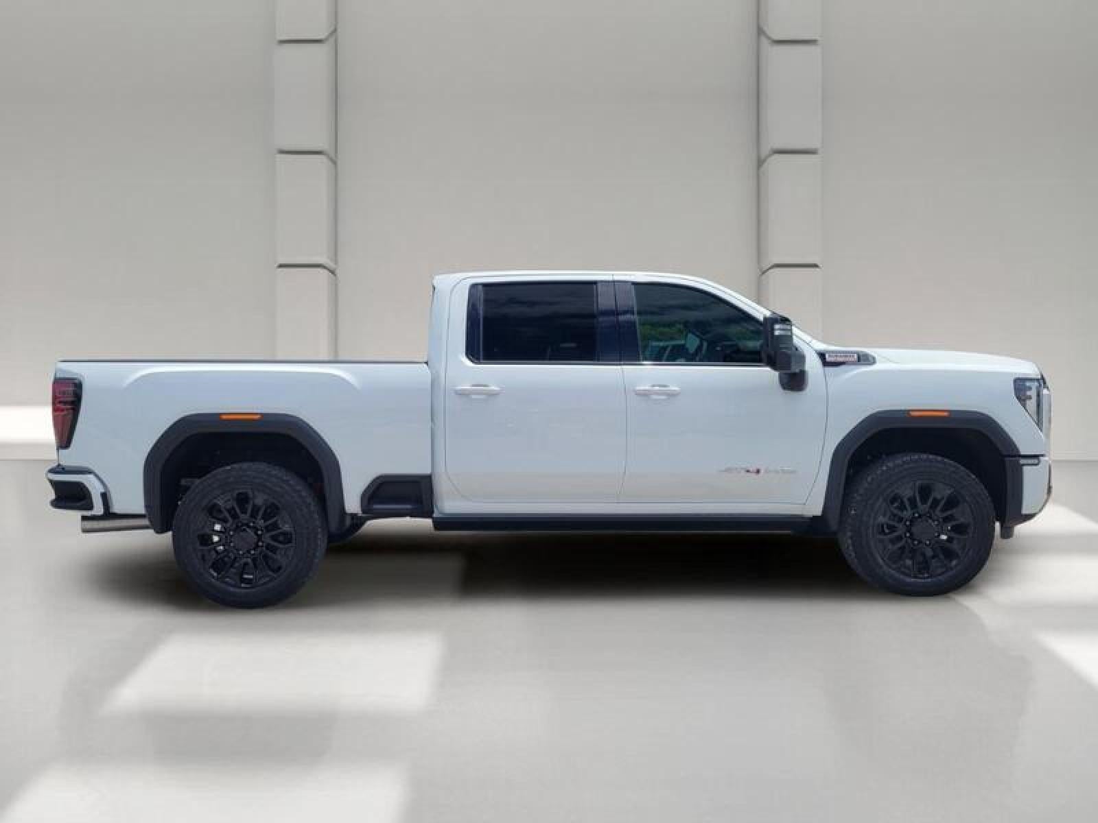 2026 GMC Sierra 2500 HD Crew Cab Standard Box 4-Wheel Drive AT4