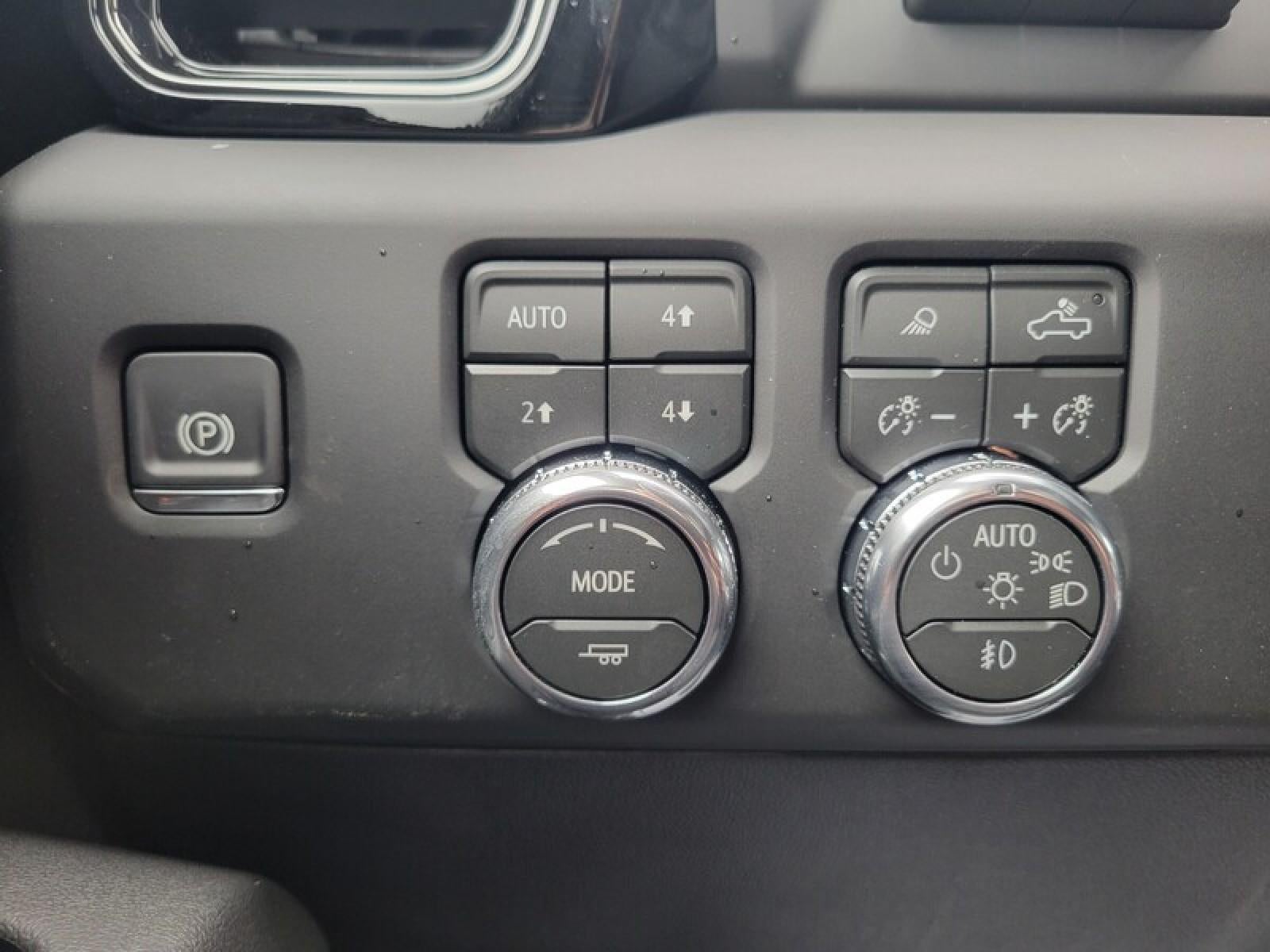 2026 GMC Sierra 2500 HD Crew Cab Standard Box 4-Wheel Drive AT4