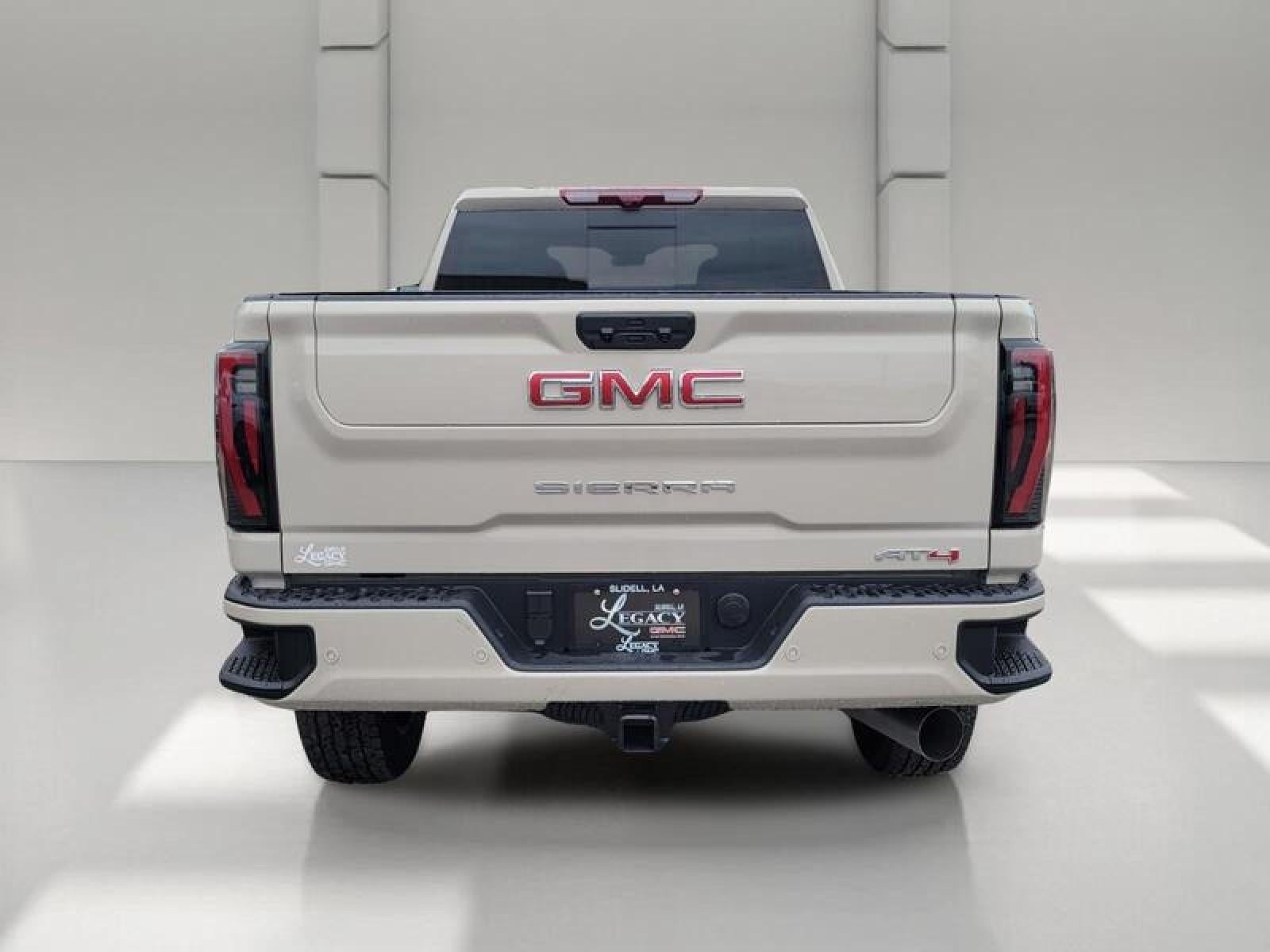 2026 GMC Sierra 2500 HD Crew Cab Standard Box 4-Wheel Drive AT4