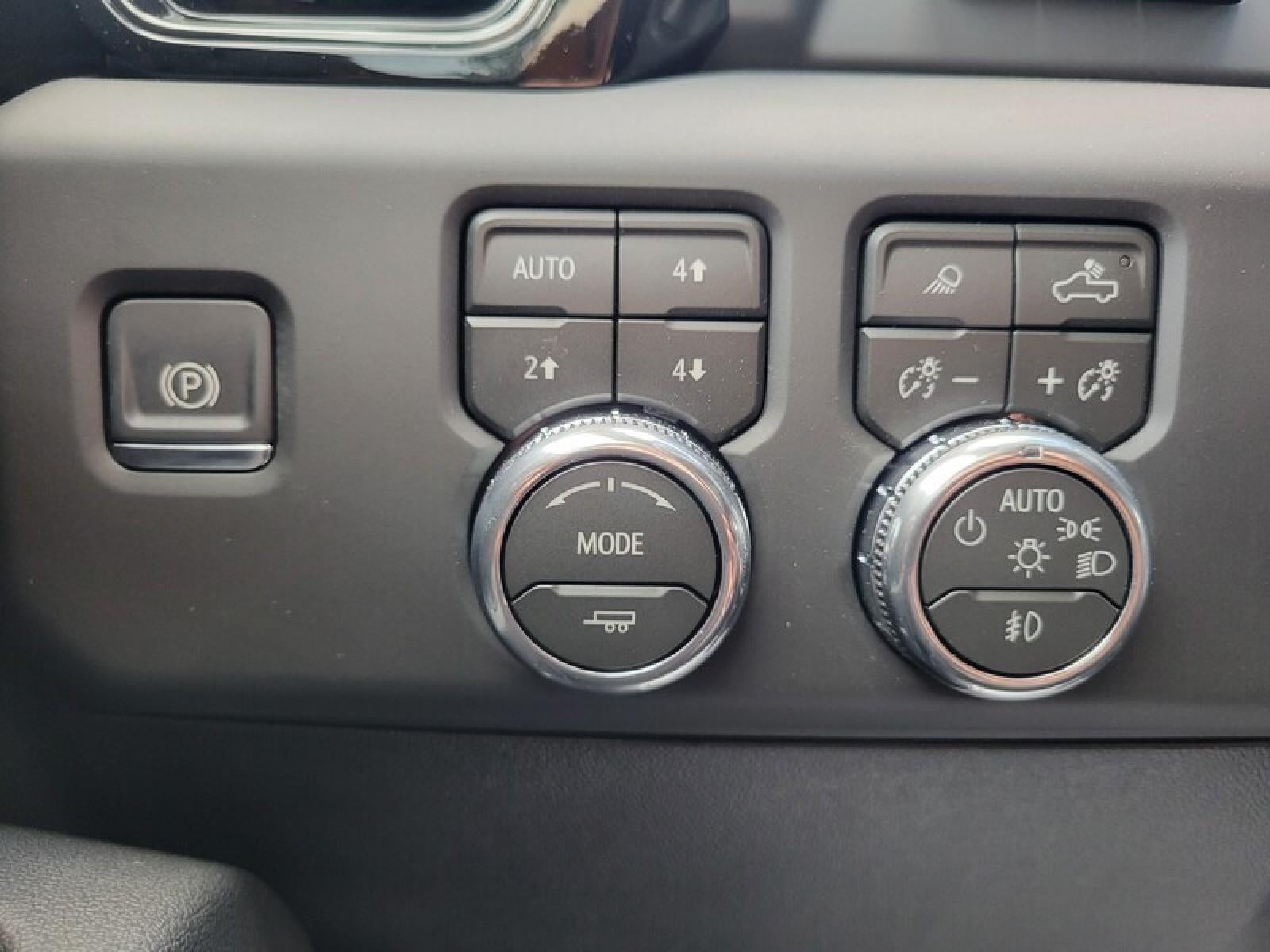 2026 GMC Sierra 2500 HD Crew Cab Standard Box 4-Wheel Drive AT4