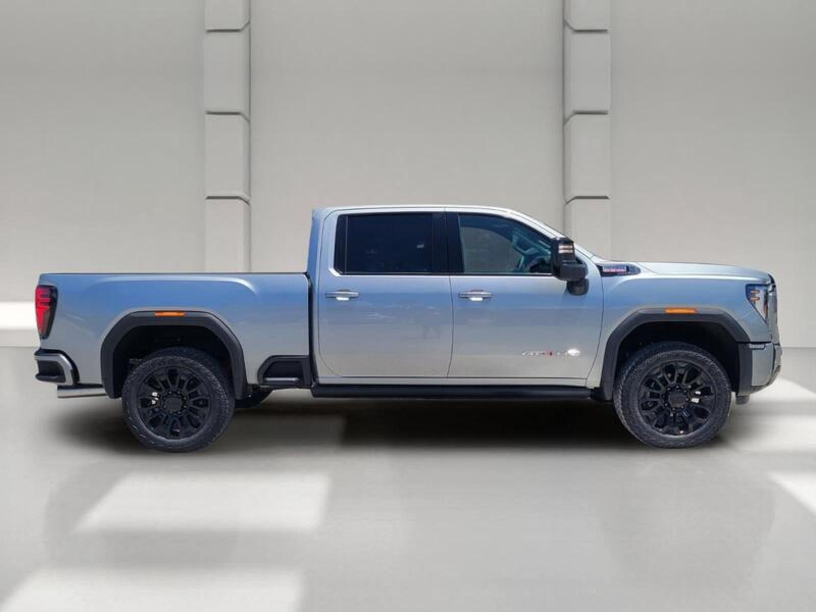 2026 GMC Sierra 2500 HD Crew Cab Standard Box 4-Wheel Drive AT4