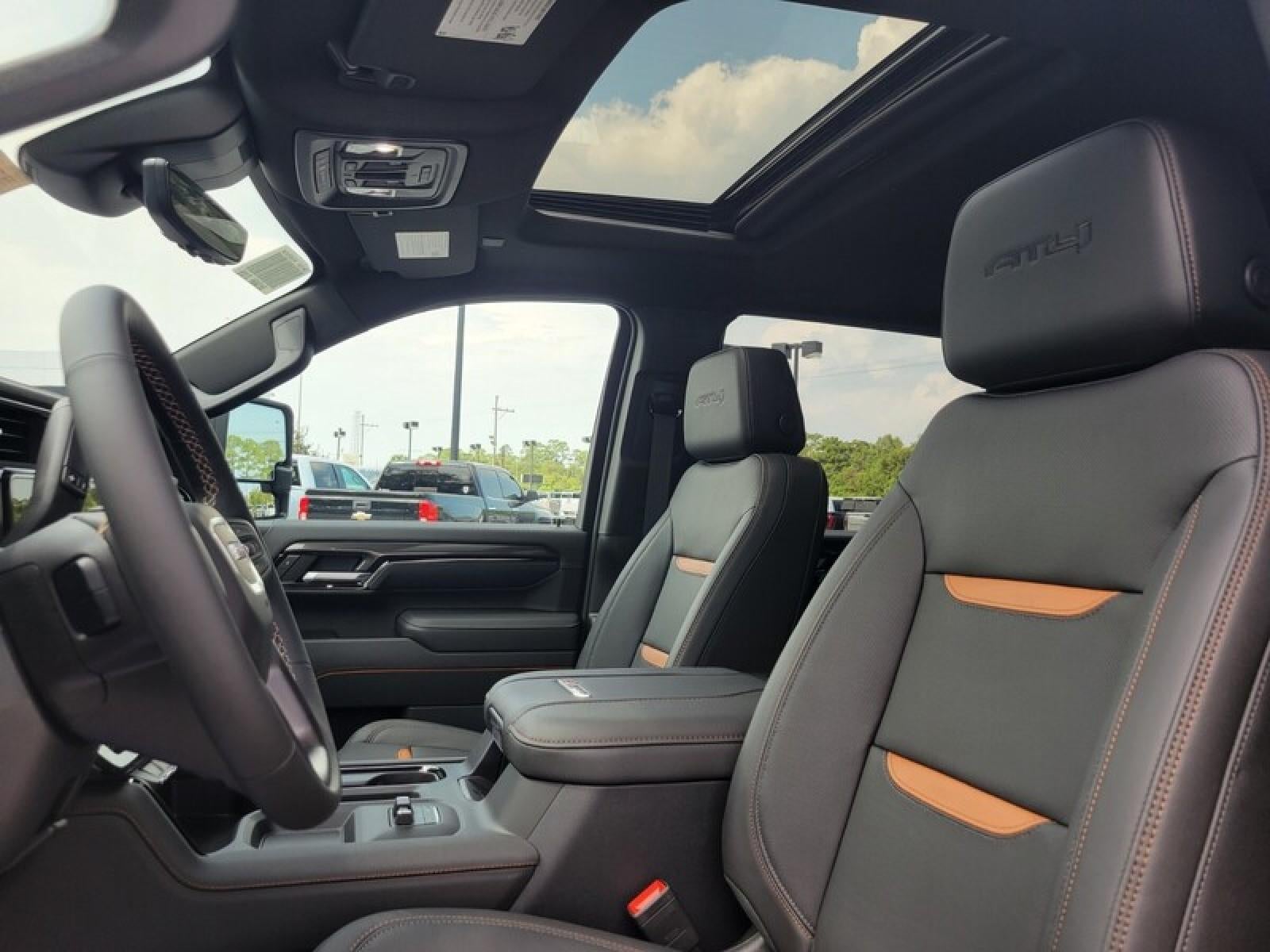 2026 GMC Sierra 2500 HD Crew Cab Standard Box 4-Wheel Drive AT4