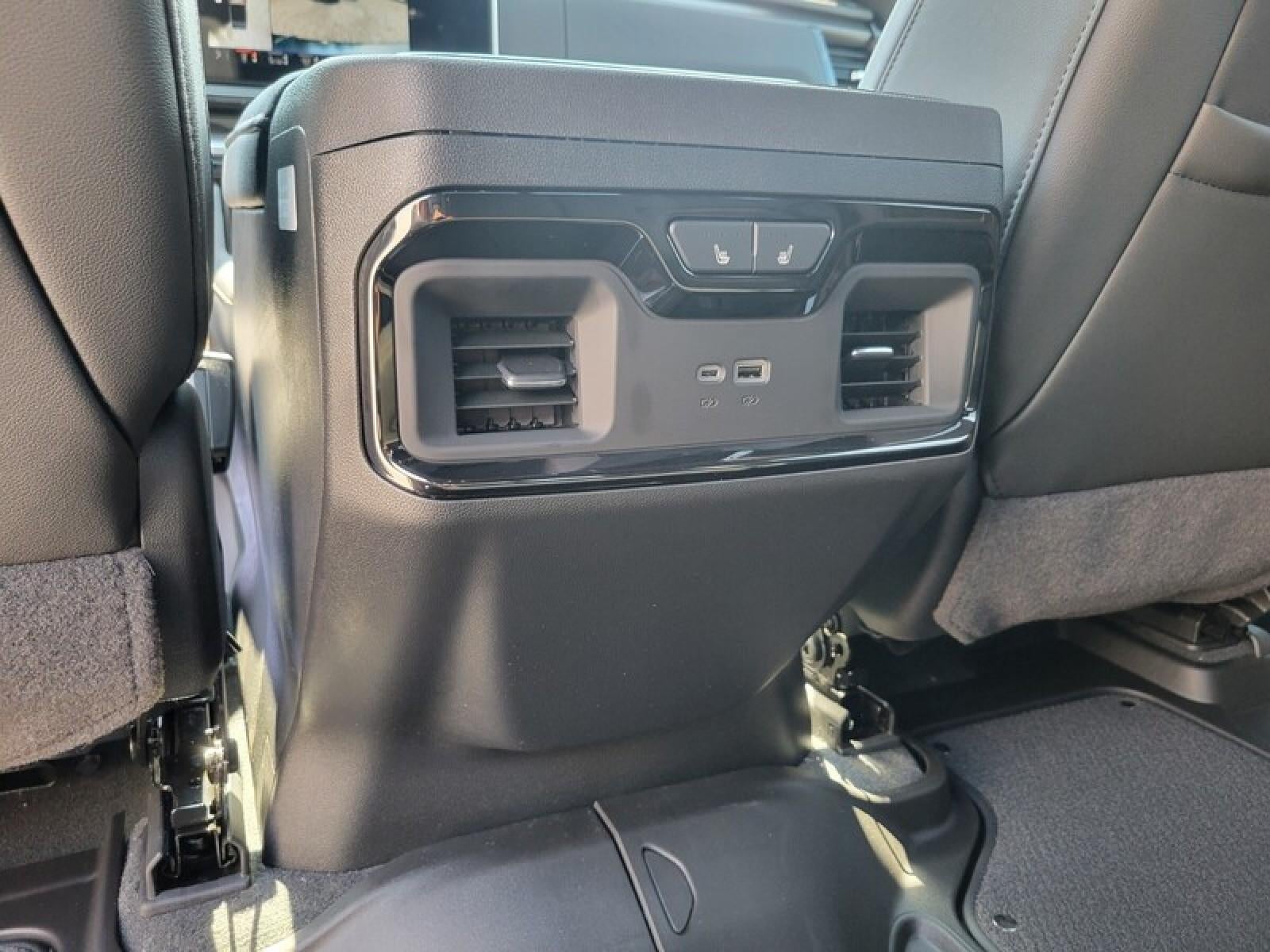 2026 GMC Sierra 2500 HD Crew Cab Standard Box 4-Wheel Drive AT4