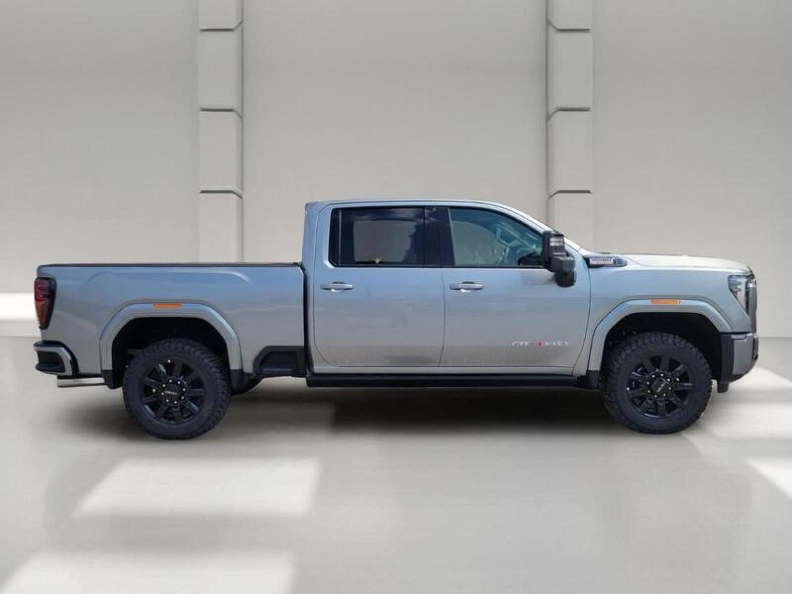 2026 GMC Sierra 2500 HD Crew Cab Standard Box 4-Wheel Drive AT4