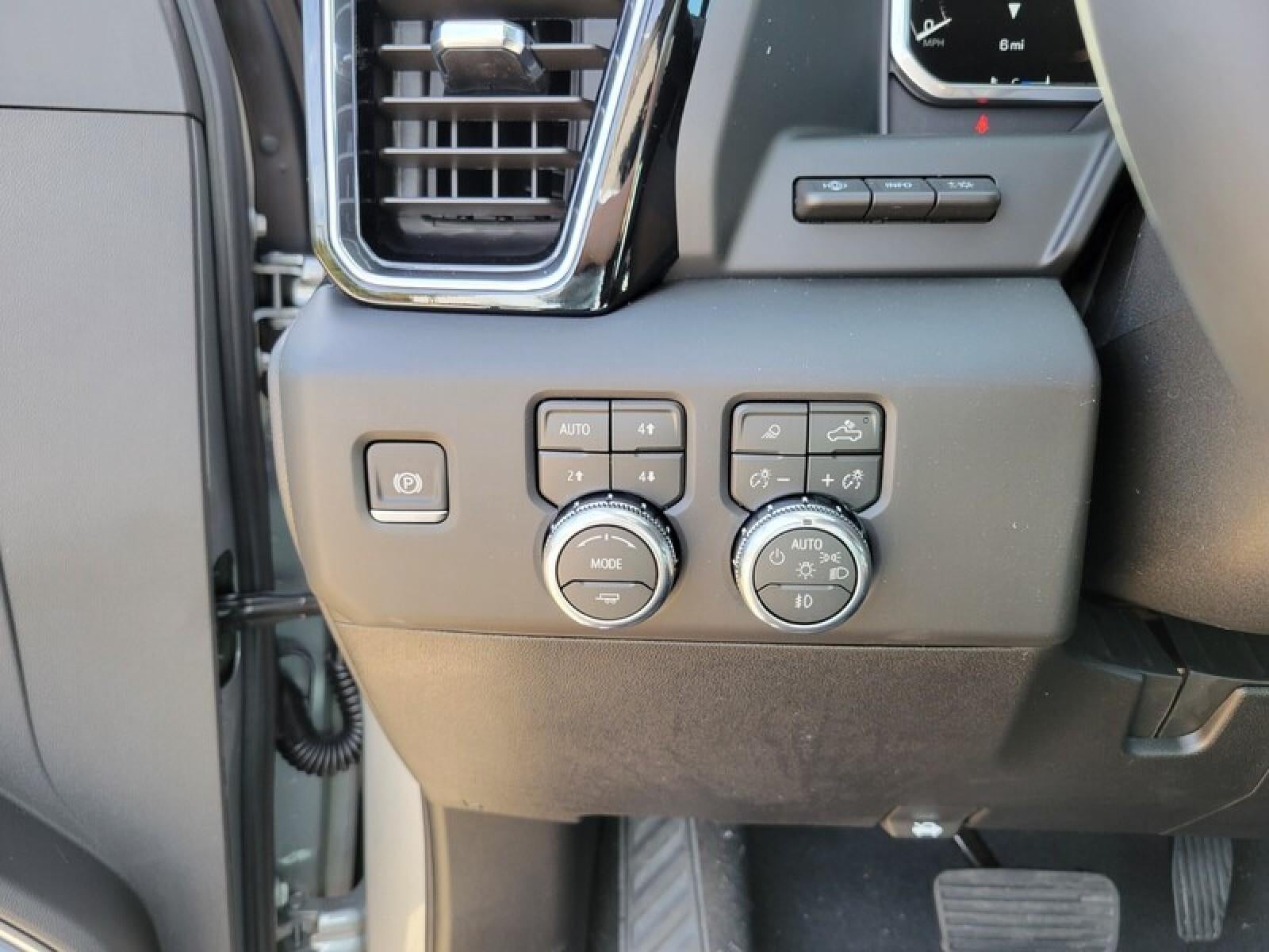 2026 GMC Sierra 2500 HD Crew Cab Standard Box 4-Wheel Drive Denali