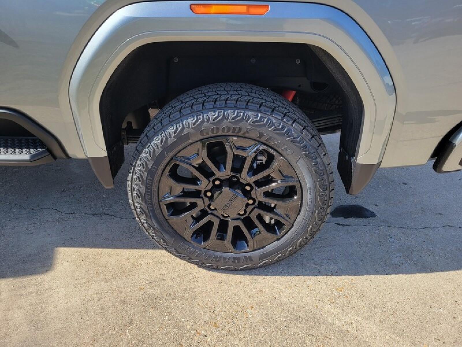 2026 GMC Sierra 2500 HD Crew Cab Standard Box 4-Wheel Drive Denali