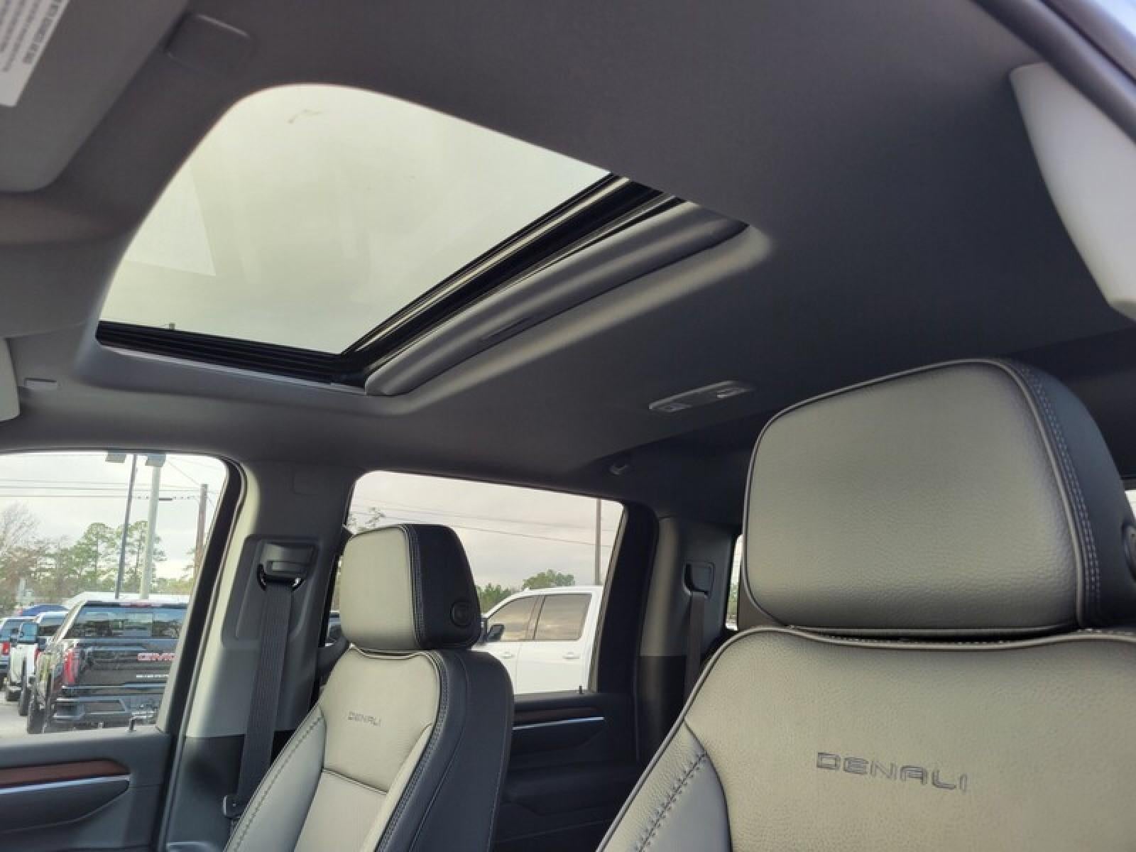 2026 GMC Sierra 2500 HD Crew Cab Standard Box 4-Wheel Drive Denali