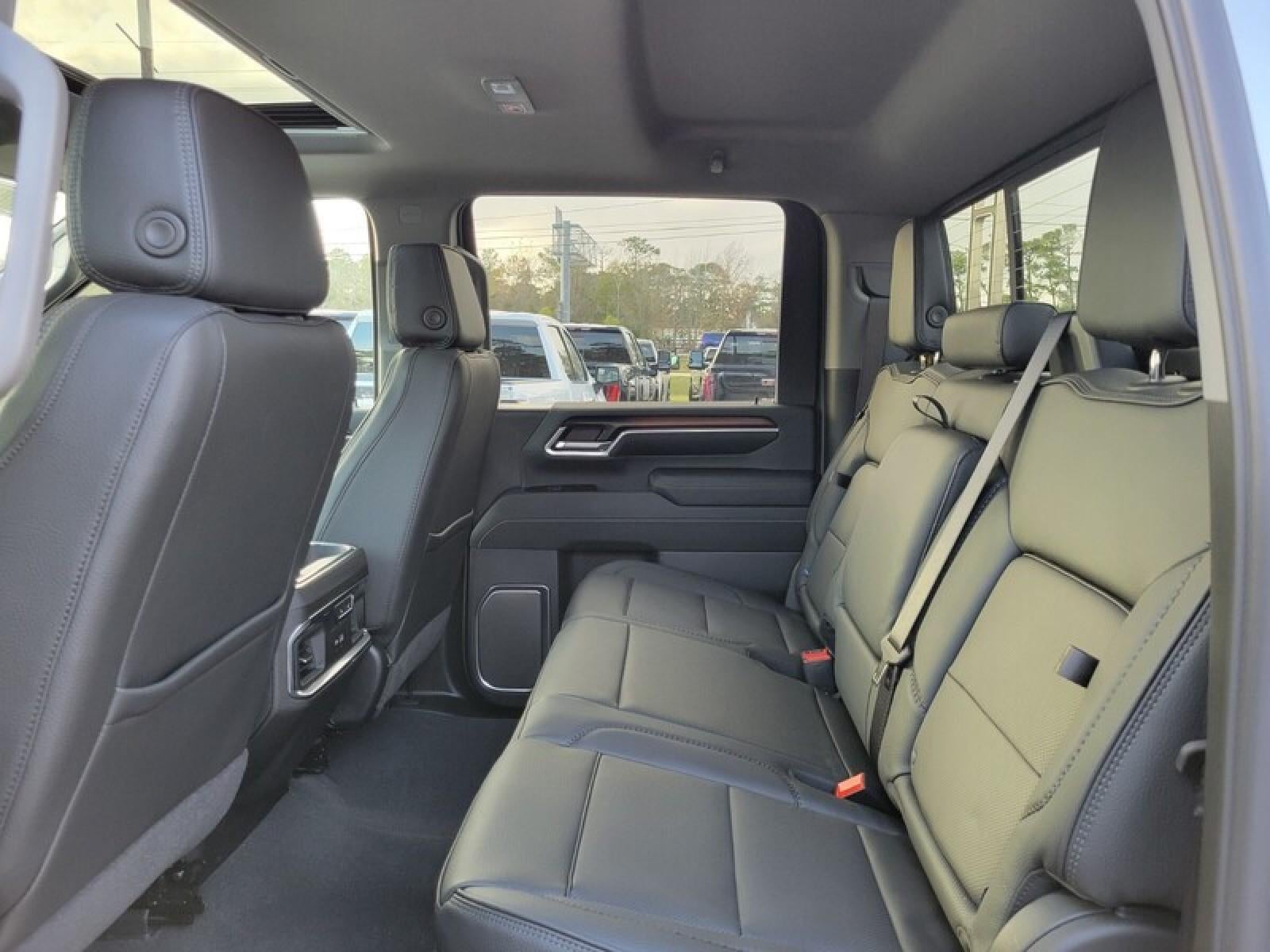 2026 GMC Sierra 2500 HD Crew Cab Standard Box 4-Wheel Drive Denali