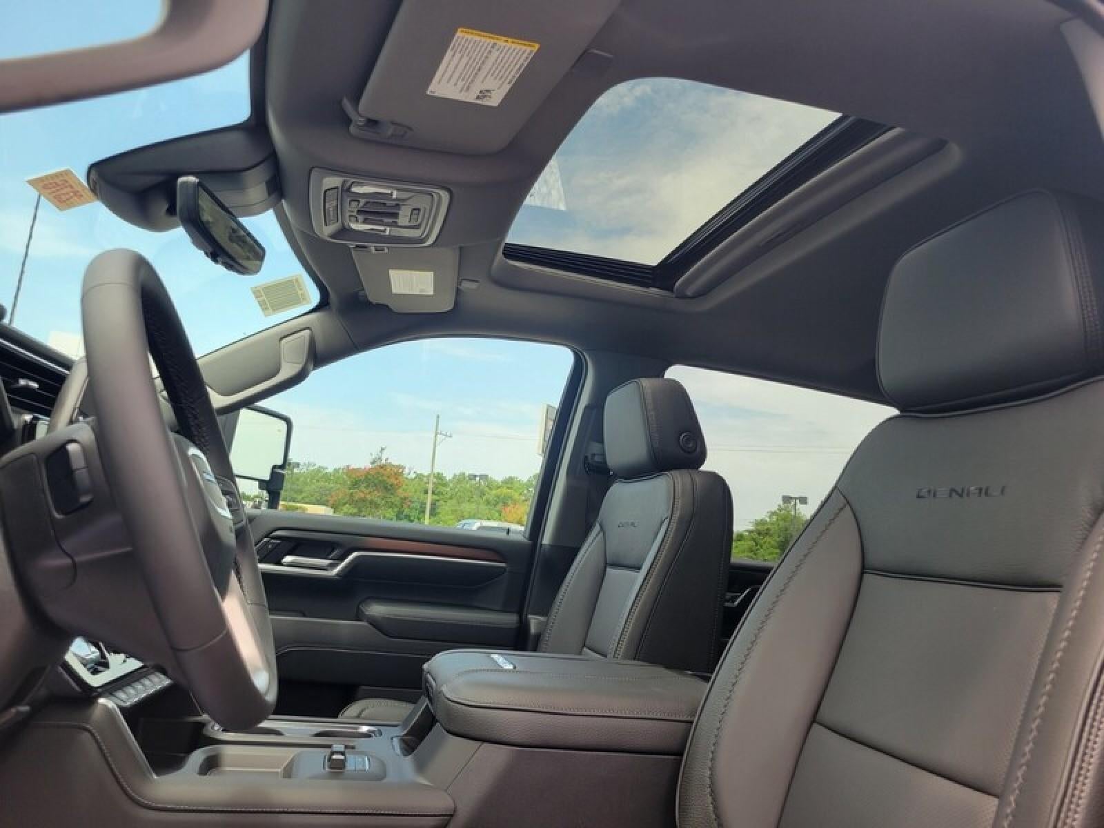 2026 GMC Sierra 2500 HD Crew Cab Standard Box 4-Wheel Drive Denali