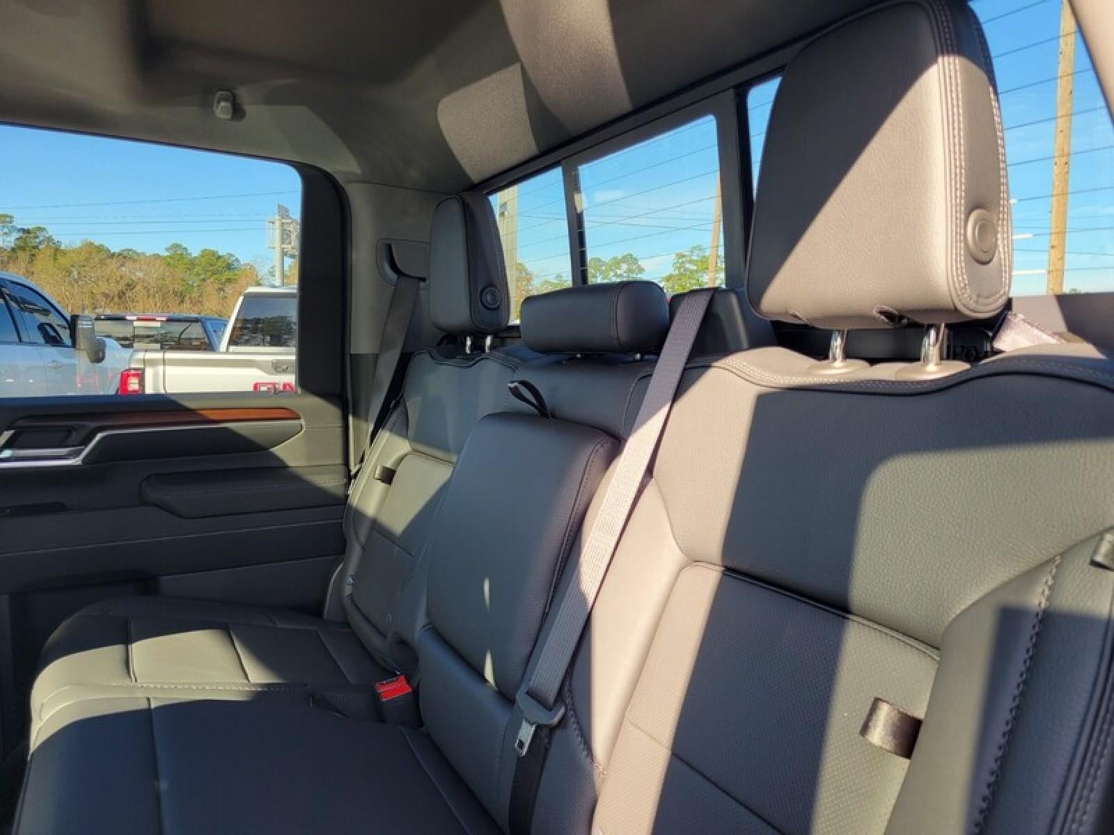 2026 GMC Sierra 2500 HD Crew Cab Standard Box 4-Wheel Drive Denali