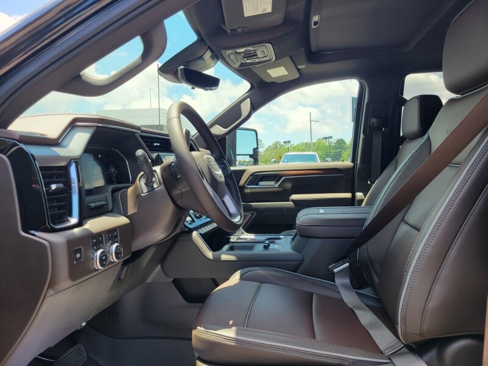 2026 GMC Sierra 2500 HD Crew Cab Standard Box 4-Wheel Drive Denali
