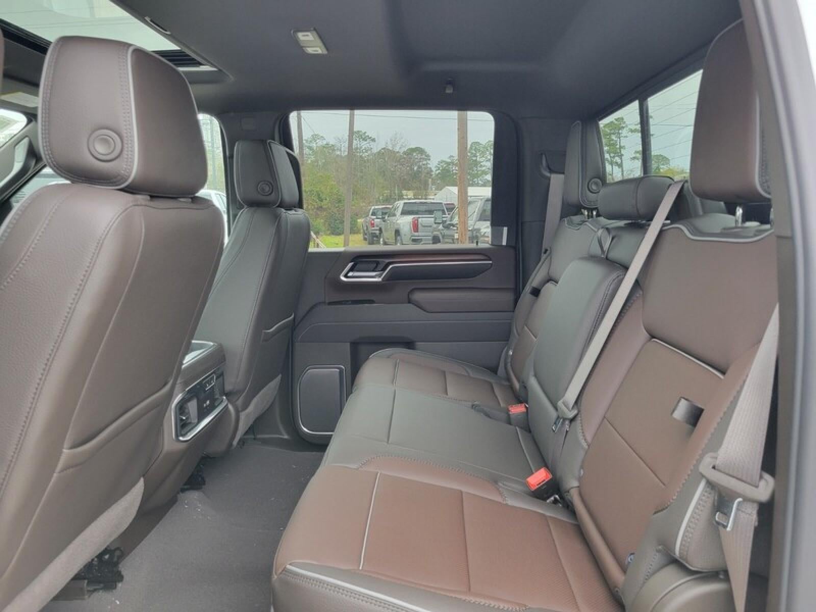 2026 GMC Sierra 2500 HD Crew Cab Standard Box 4-Wheel Drive Denali