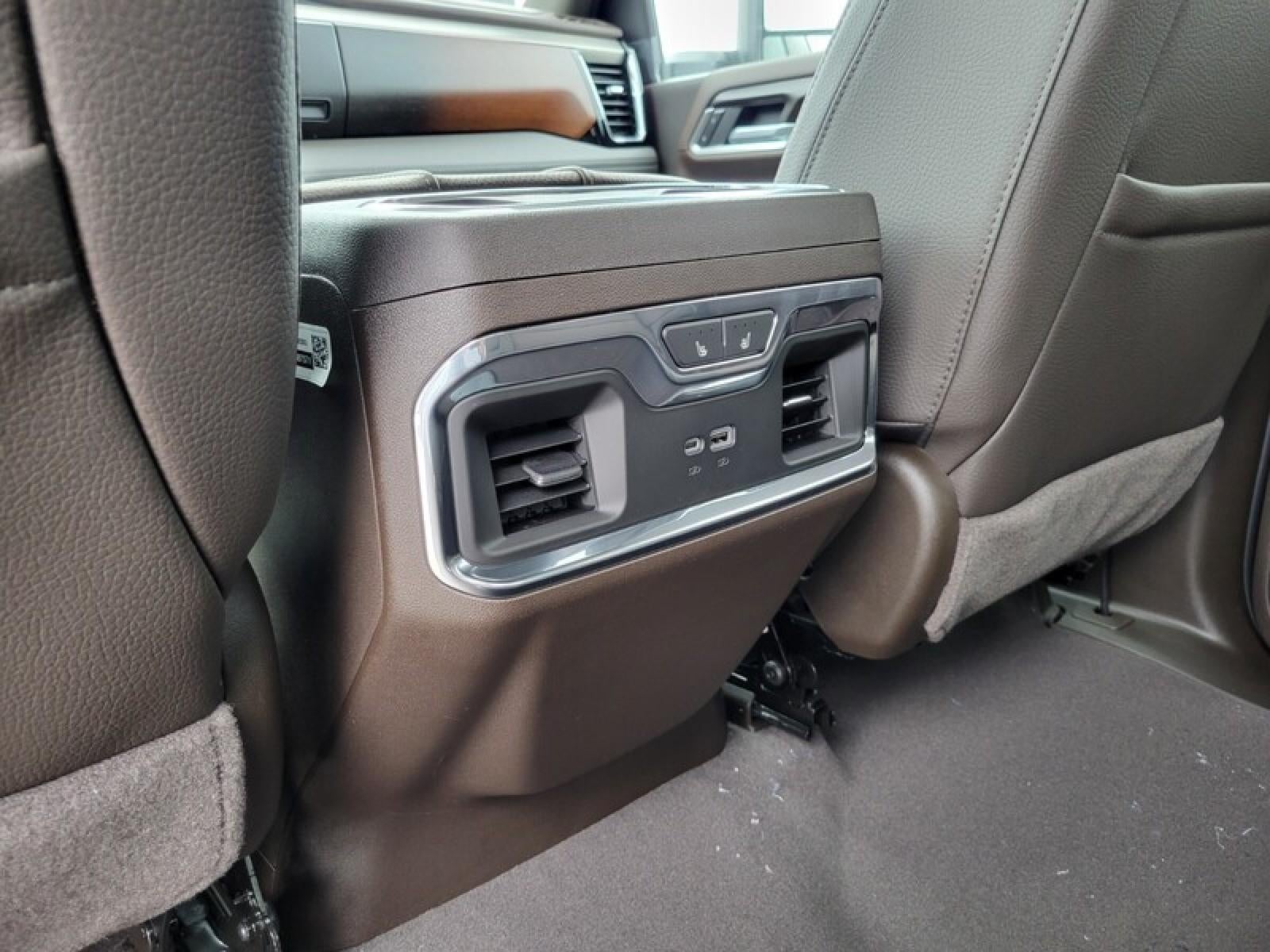 2026 GMC Sierra 2500 HD Crew Cab Standard Box 4-Wheel Drive Denali