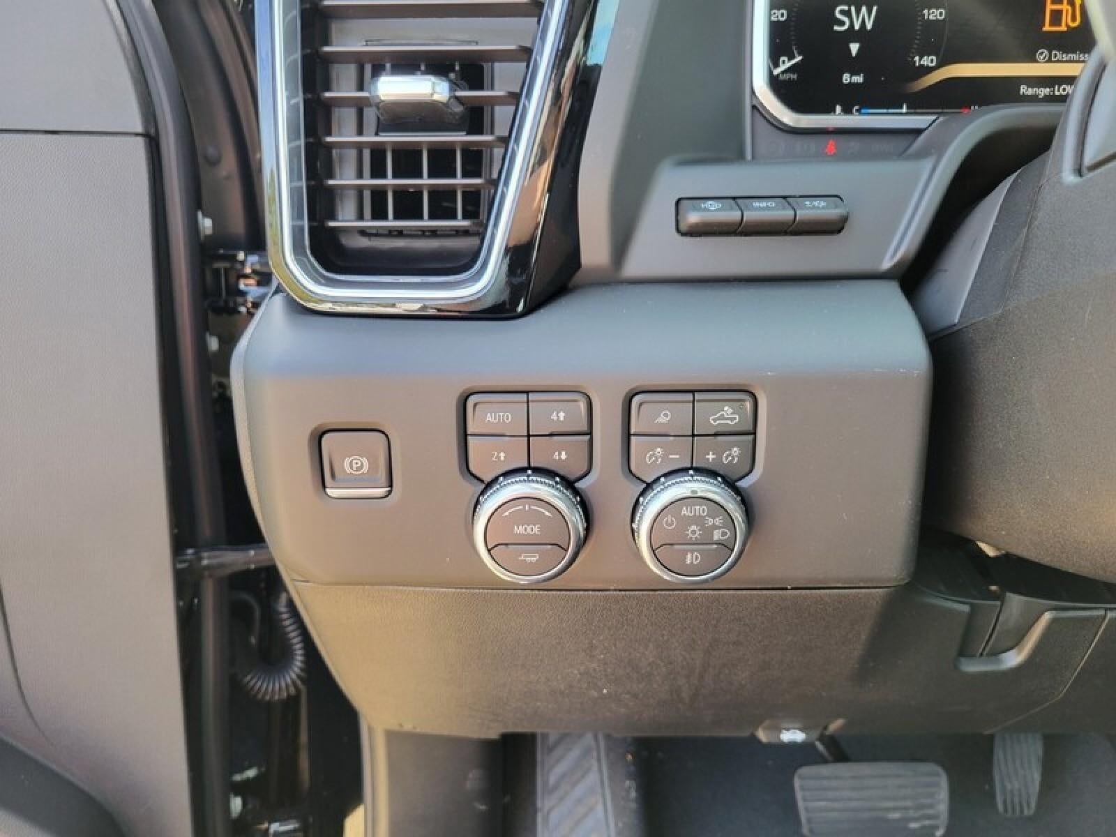 2026 GMC Sierra 2500 HD Crew Cab Standard Box 4-Wheel Drive Denali