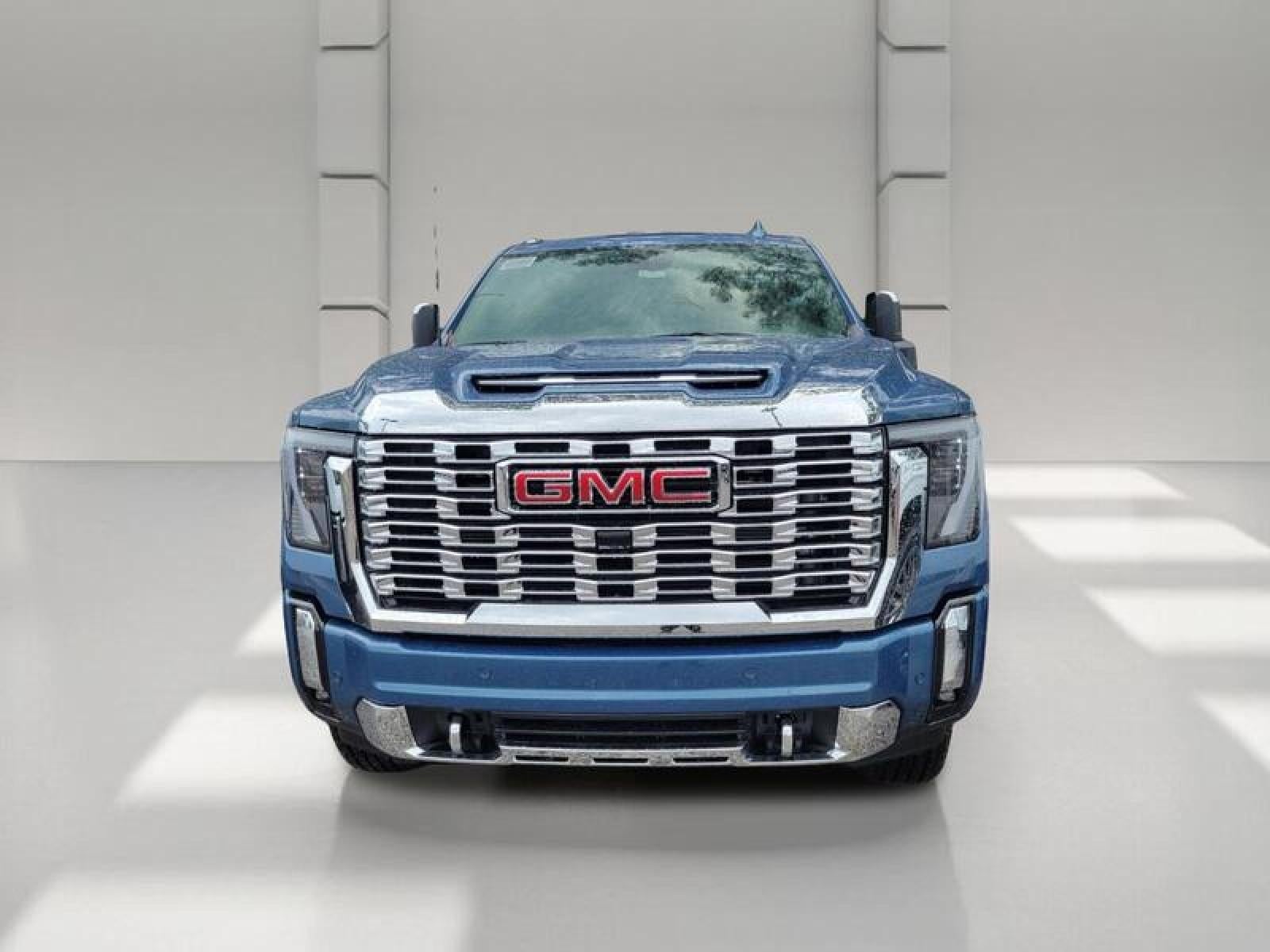 2026 GMC Sierra 2500 HD Crew Cab Standard Box 4-Wheel Drive Denali