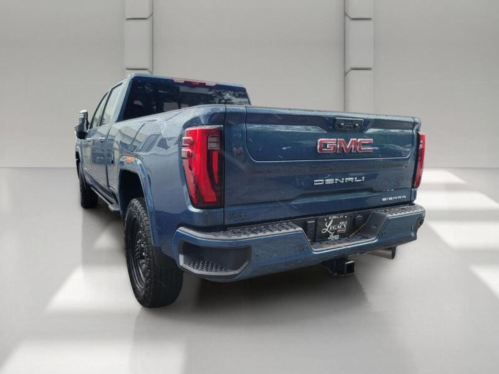 2026 GMC Sierra 2500 HD Crew Cab Standard Box 4-Wheel Drive Denali