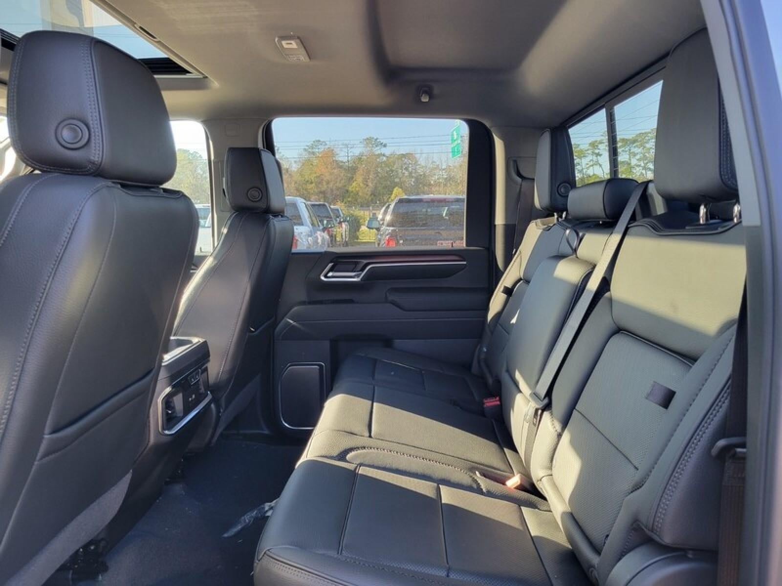 2026 GMC Sierra 2500 HD Crew Cab Standard Box 4-Wheel Drive Denali