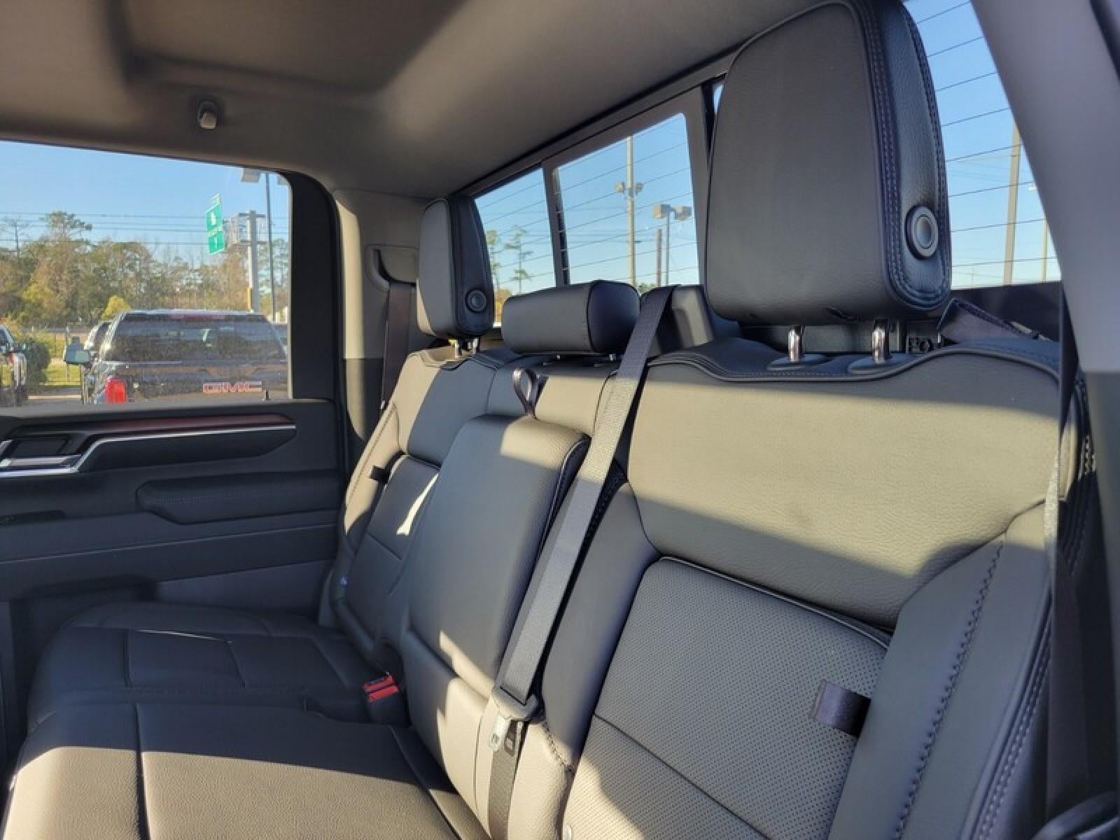 2026 GMC Sierra 2500 HD Crew Cab Standard Box 4-Wheel Drive Denali