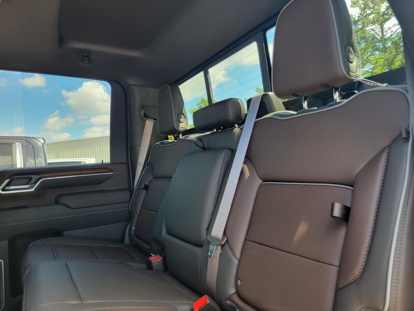 2026 GMC Sierra 2500 HD Crew Cab Standard Box 4-Wheel Drive Denali