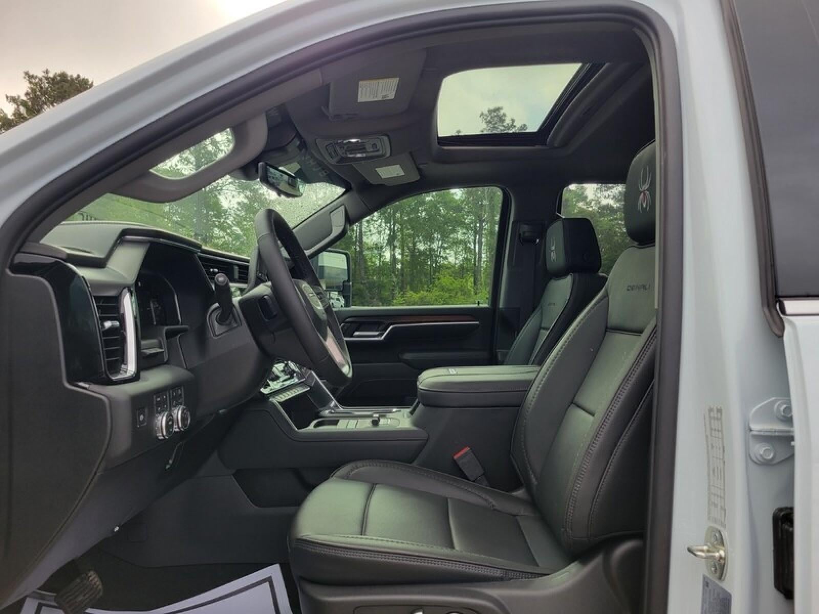 2026 GMC Sierra 2500 HD Crew Cab Standard Box 4-Wheel Drive Denali