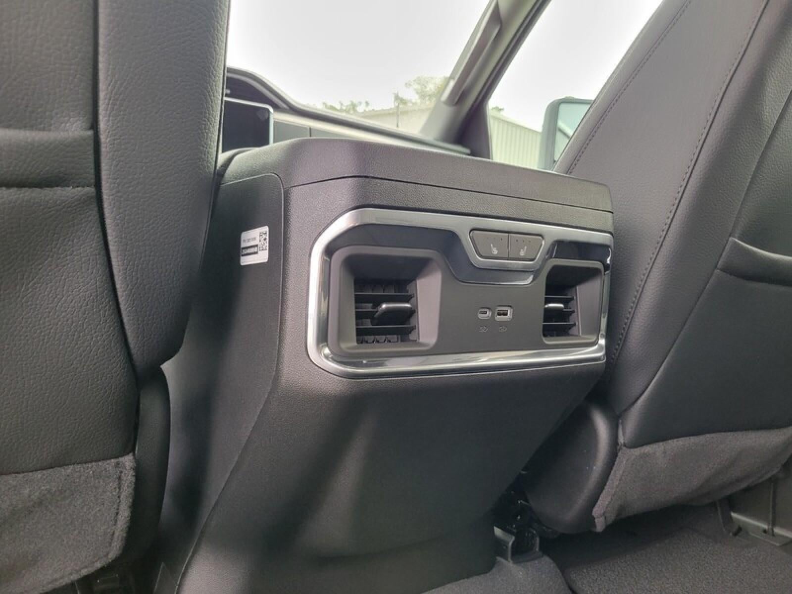 2026 GMC Sierra 2500 HD Crew Cab Standard Box 4-Wheel Drive Denali