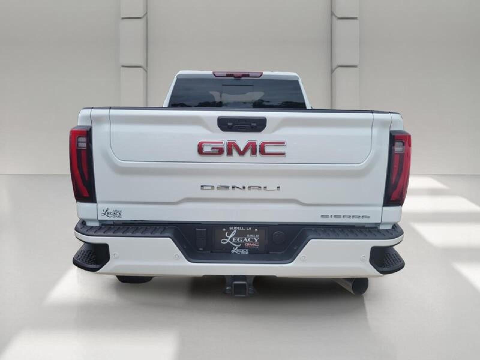 2026 GMC Sierra 2500 HD Crew Cab Standard Box 4-Wheel Drive Denali