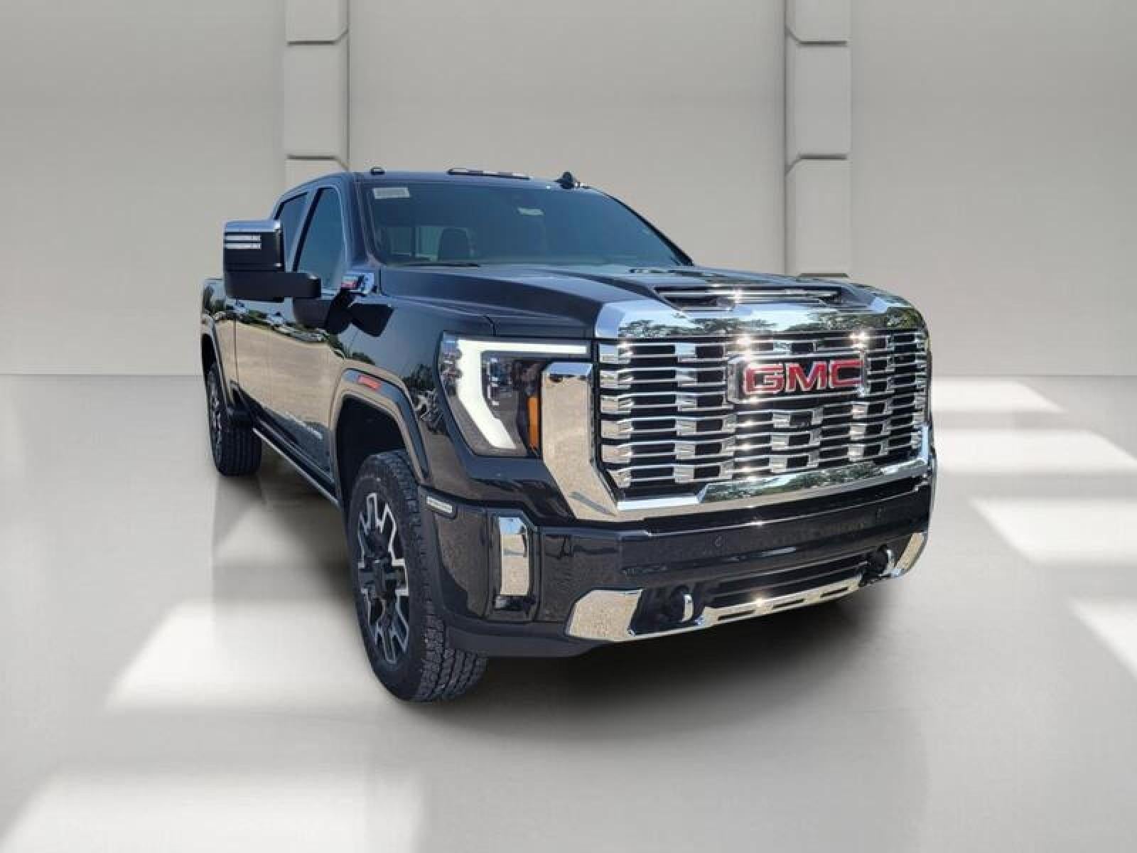 2026 GMC Sierra 2500 HD Crew Cab Standard Box 4-Wheel Drive Denali