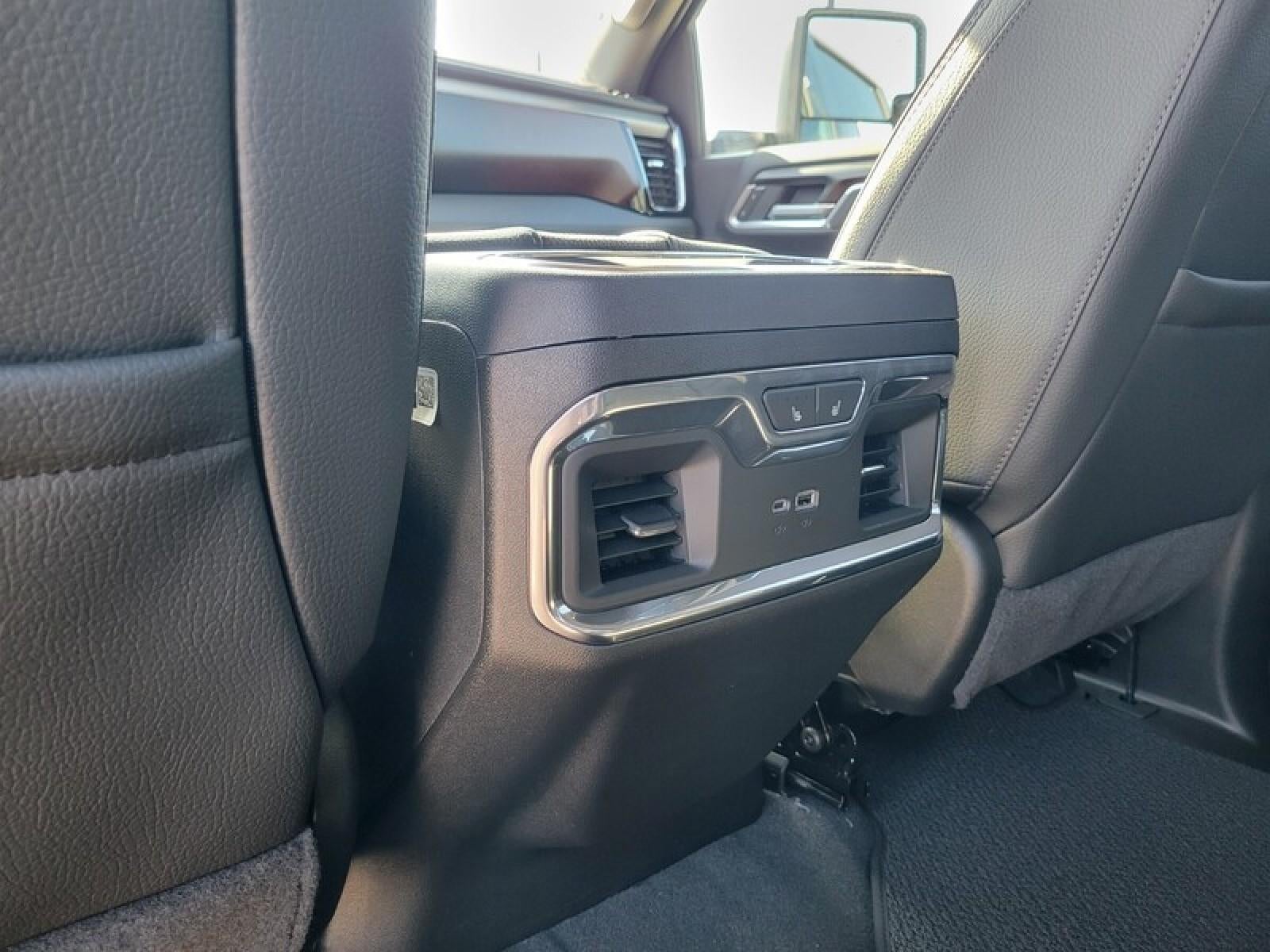 2026 GMC Sierra 2500 HD Crew Cab Standard Box 4-Wheel Drive Denali