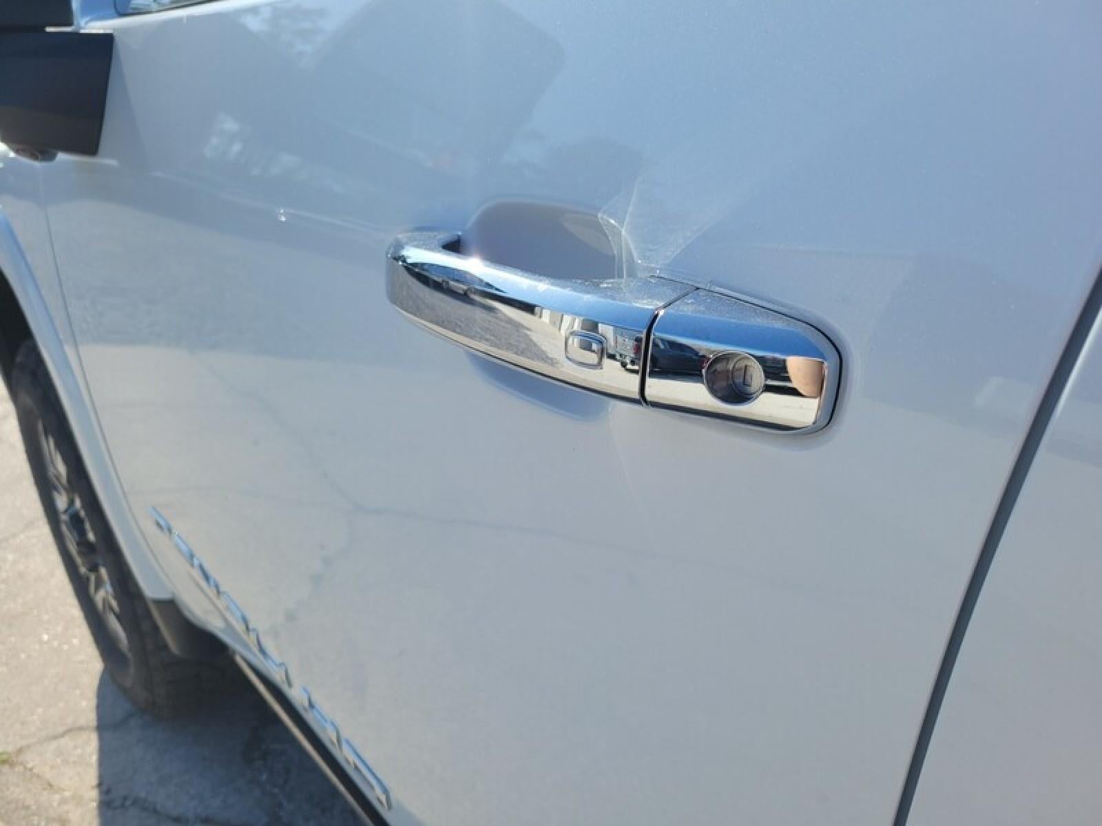 2026 GMC Sierra 2500 HD Crew Cab Standard Box 4-Wheel Drive Denali