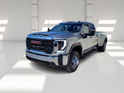 2026 GMC Sierra 3500 HD Crew Cab Long Box 4-Wheel Drive Pro