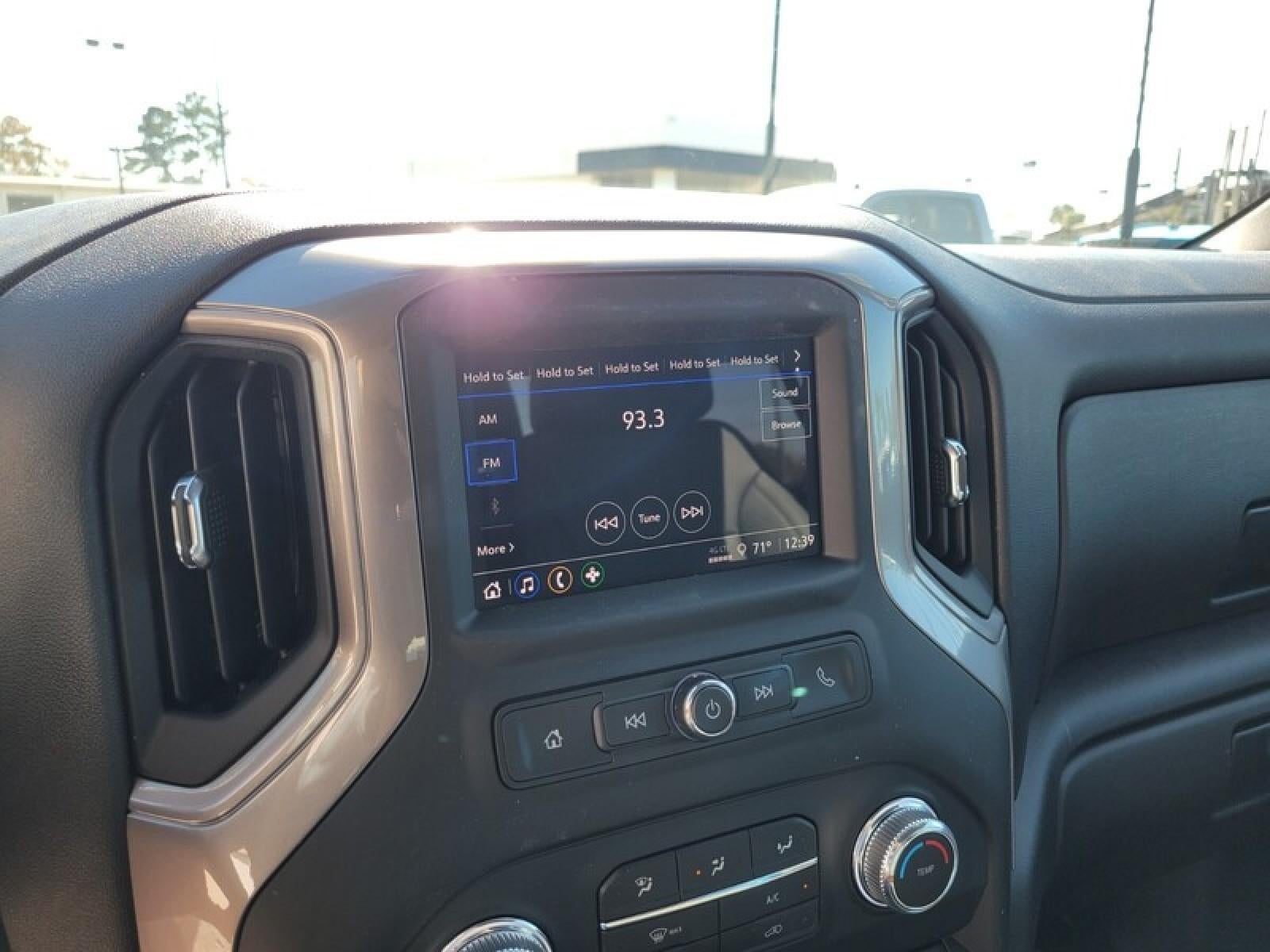 2026 GMC Sierra 3500 HD Crew Cab Long Box 4-Wheel Drive Pro