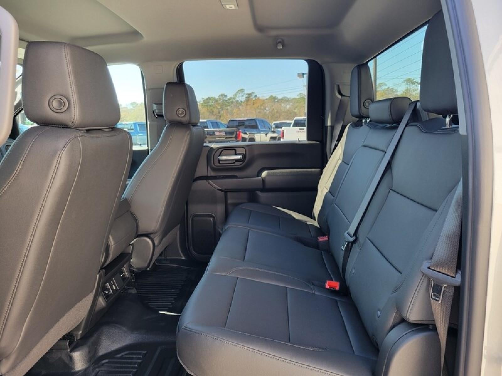 2026 GMC Sierra 3500 HD Crew Cab Long Box 4-Wheel Drive Pro