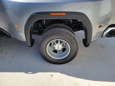 2026 GMC Sierra 3500 HD Crew Cab Long Box 4-Wheel Drive Pro