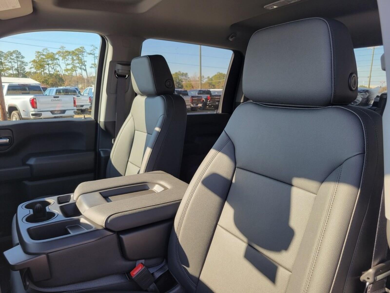 2026 GMC Sierra 3500 HD Crew Cab Long Box 4-Wheel Drive Pro