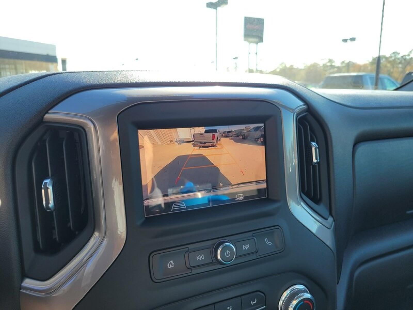 2026 GMC Sierra 3500 HD Crew Cab Long Box 4-Wheel Drive Pro