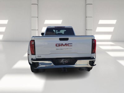 2026 GMC Sierra 3500 HD Crew Cab Long Box 4-Wheel Drive Pro
